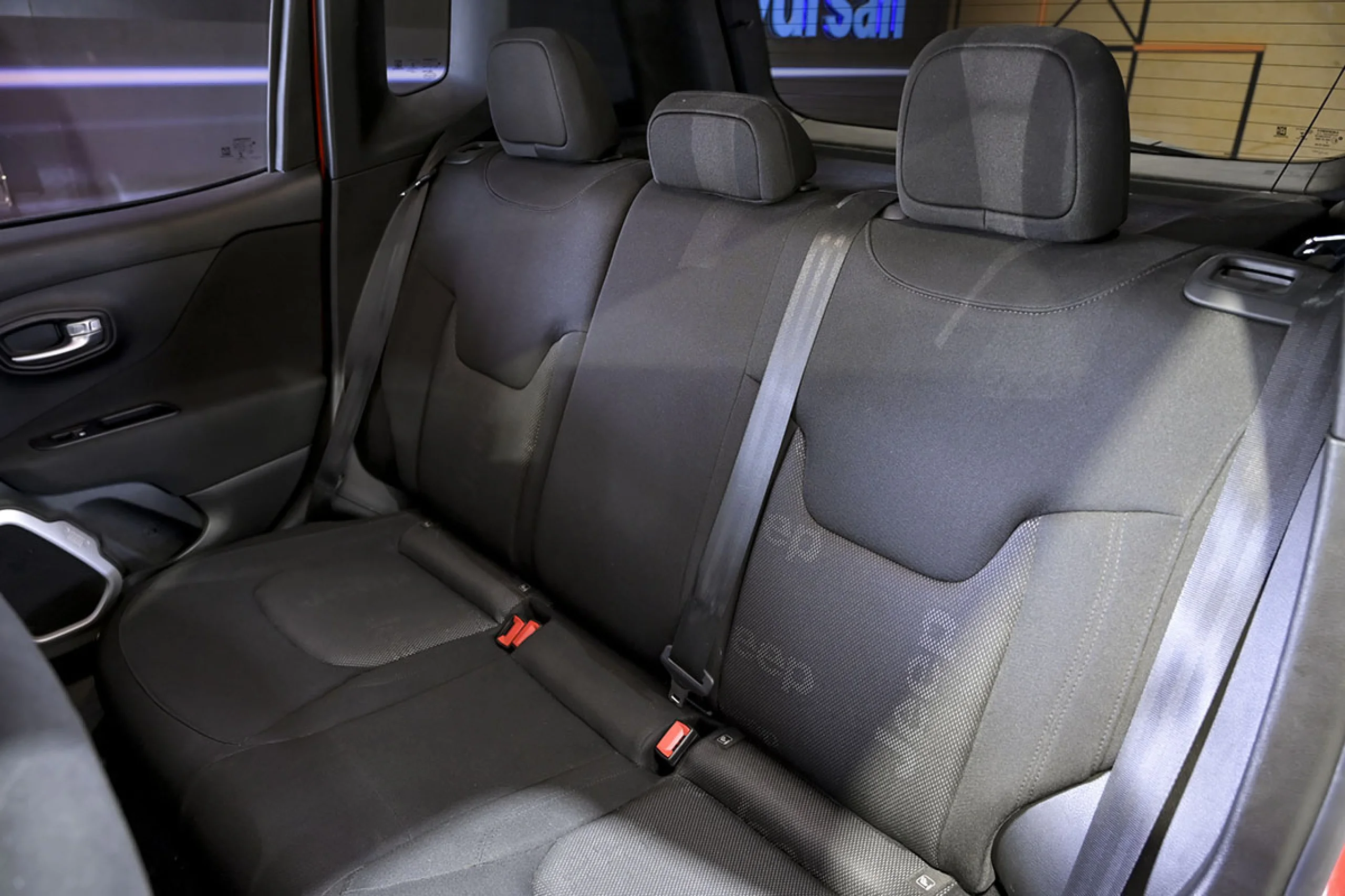 Jeep Renegade 1.3G 110kW Longitude 4x2 DDCT - Foto 17