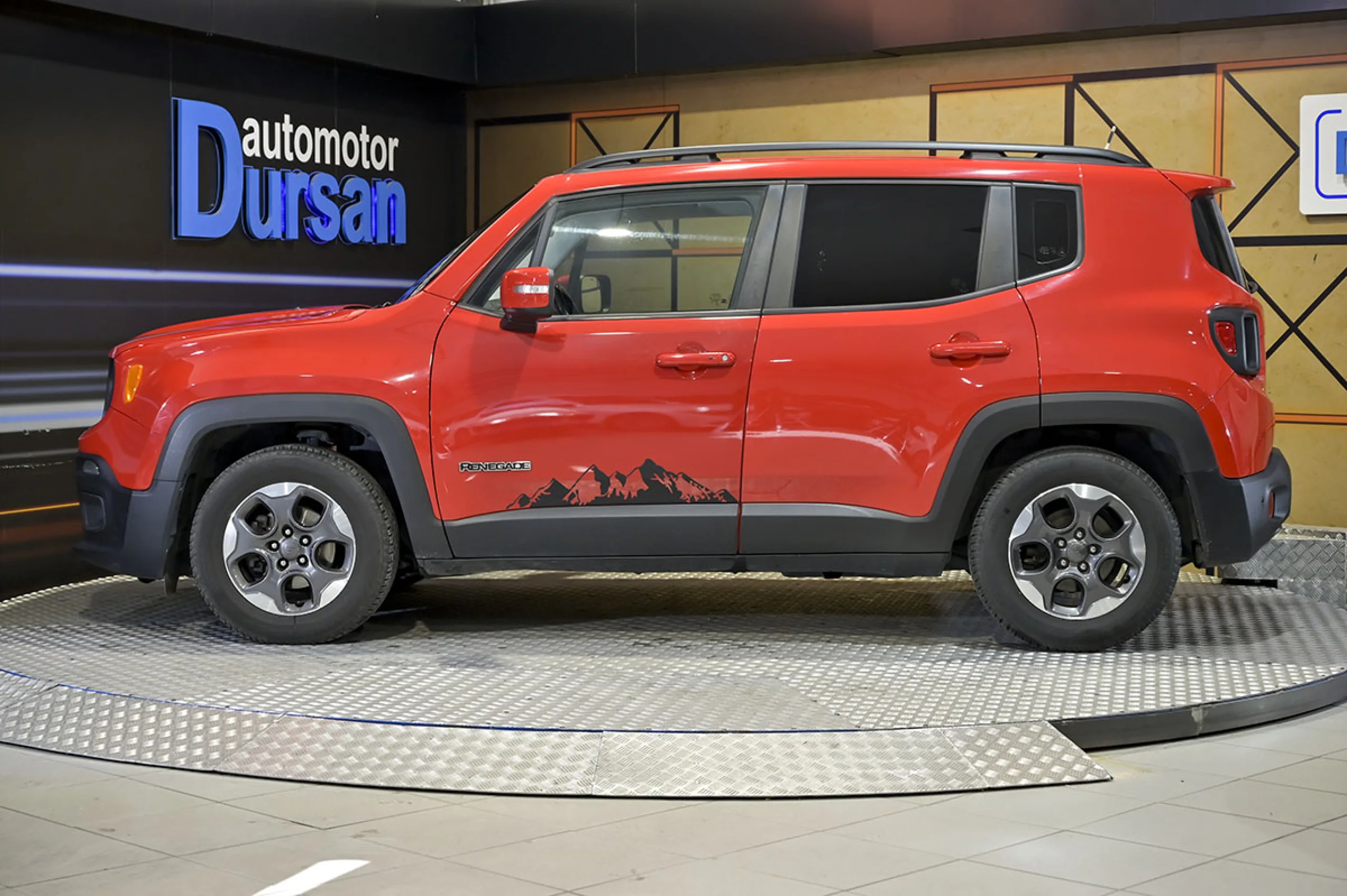 Jeep Renegade 1.3G 110kW Longitude 4x2 DDCT - Foto 19
