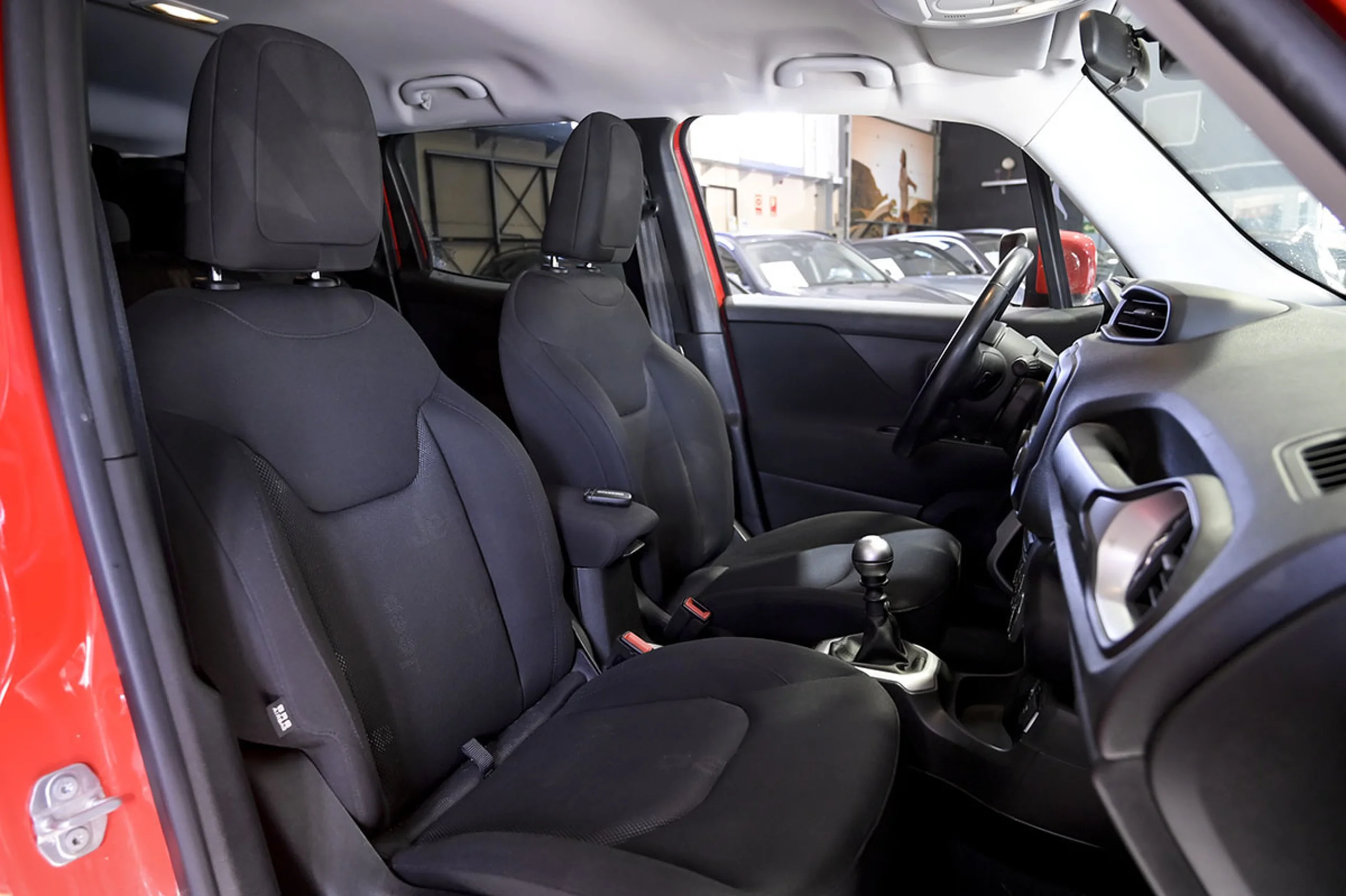 Jeep Renegade 1.3G 110kW Longitude 4x2 DDCT - Foto 29