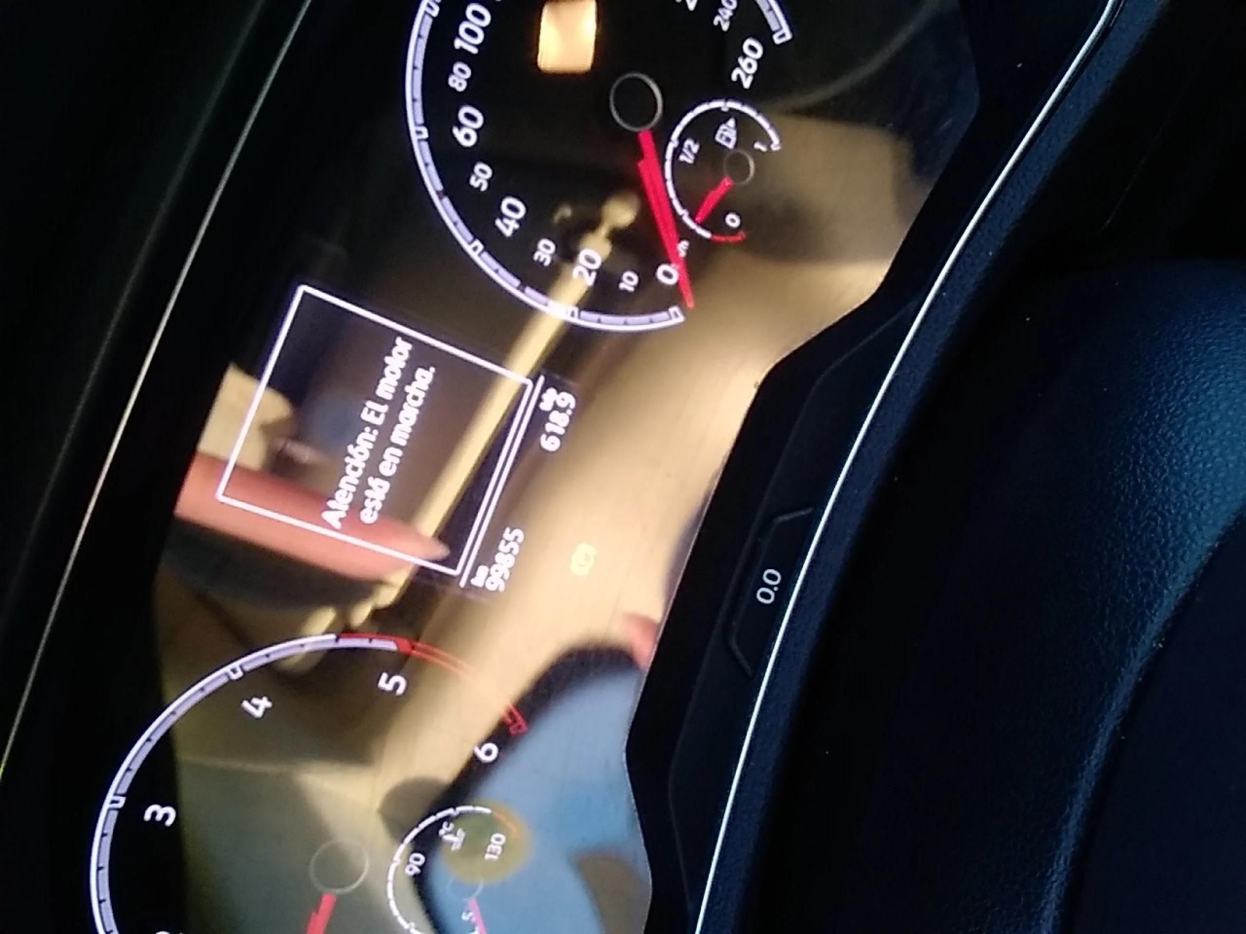 Volkswagen T-Roc Advance 2.0 TDI 85kW (115CV) - Foto 8