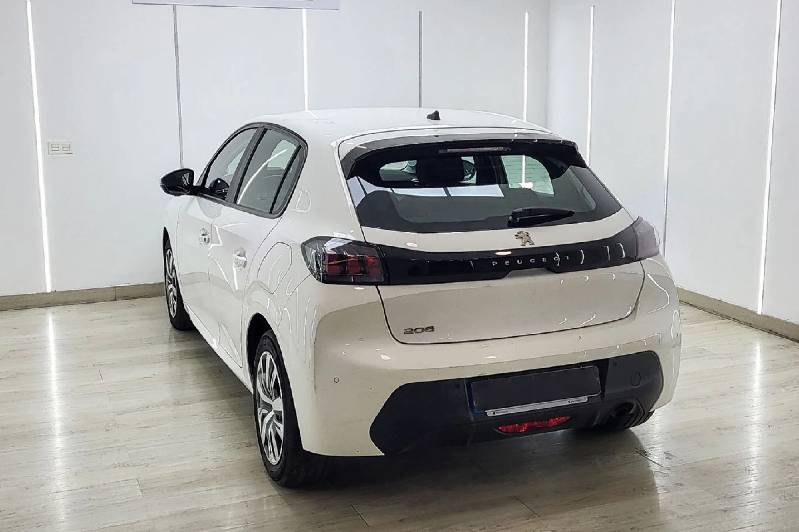Peugeot 208 PureTech 73kW 100CV Active - Foto 4