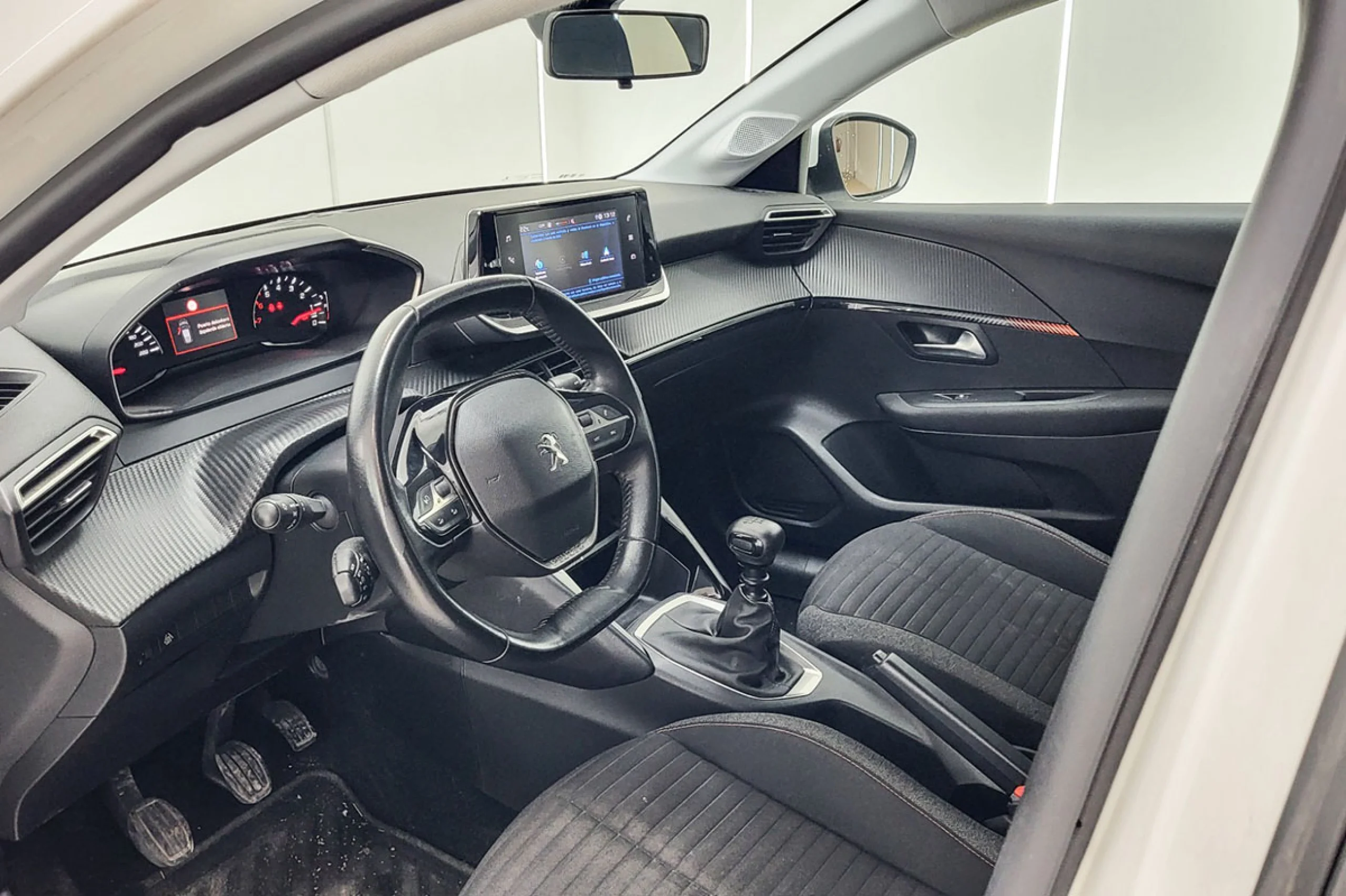 Peugeot 208 PureTech 73kW 100CV Active - Foto 6
