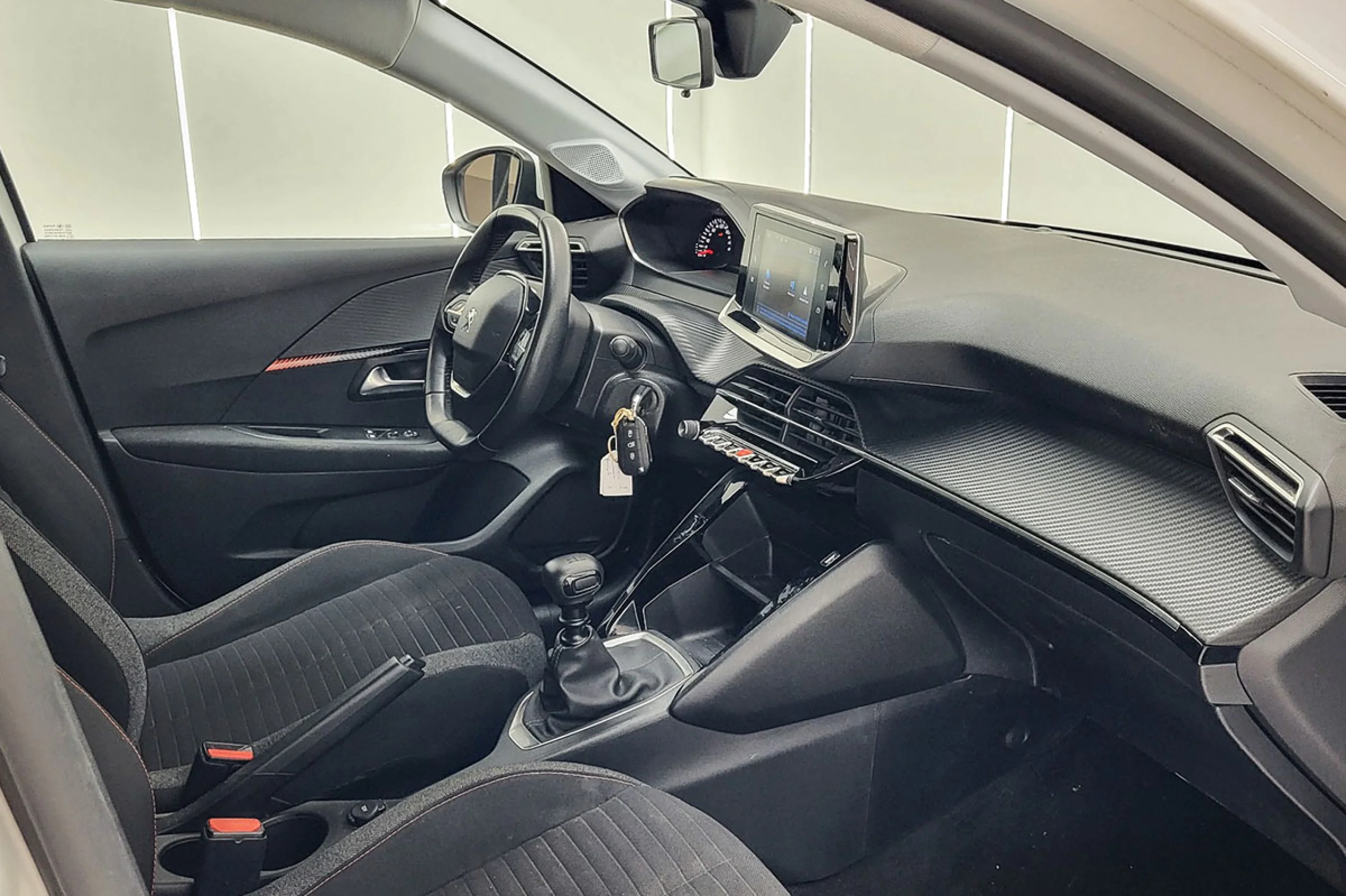 Peugeot 208 PureTech 73kW 100CV Active - Foto 17