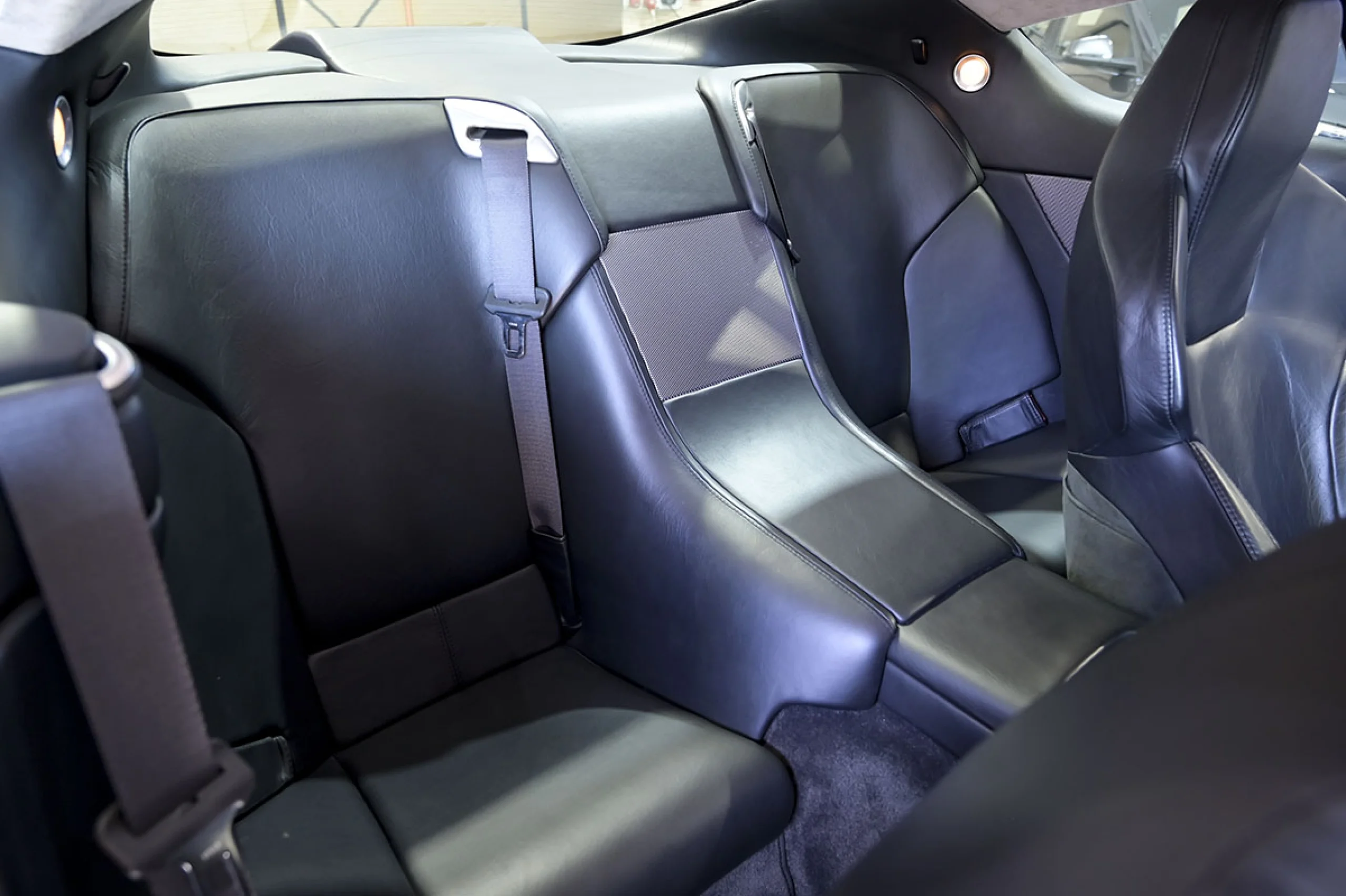 Aston Martin DB9 5.9 Coupe Touchtronic - Foto 17