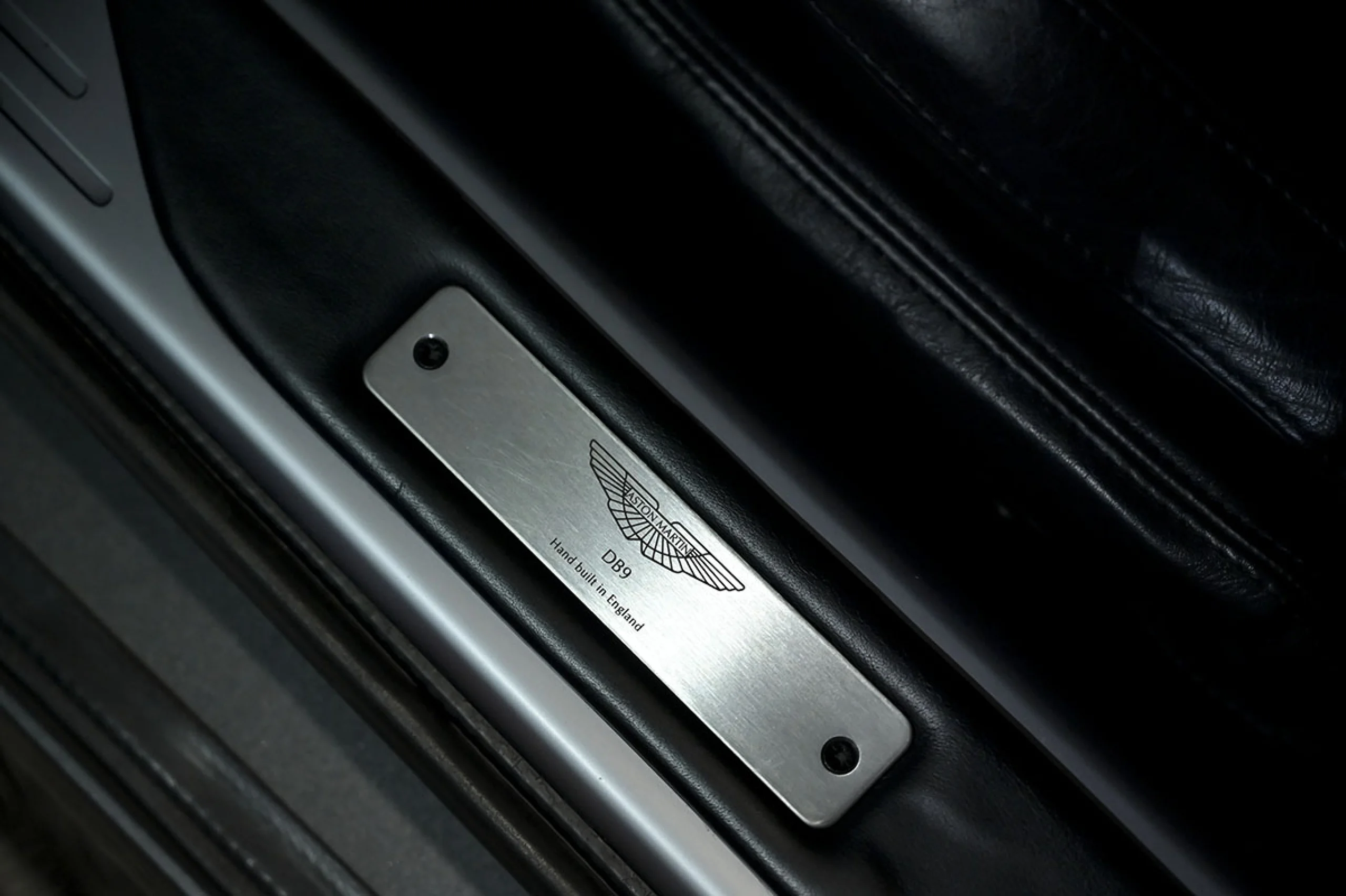 Aston Martin DB9 5.9 Coupe Touchtronic - Foto 24