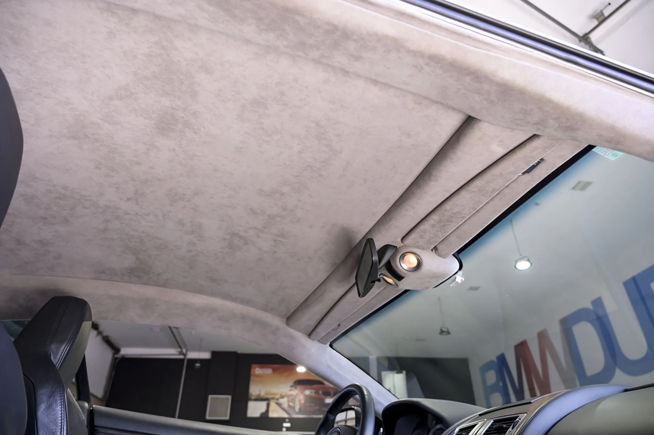 Aston Martin DB9 5.9 Coupe Touchtronic - Foto 40