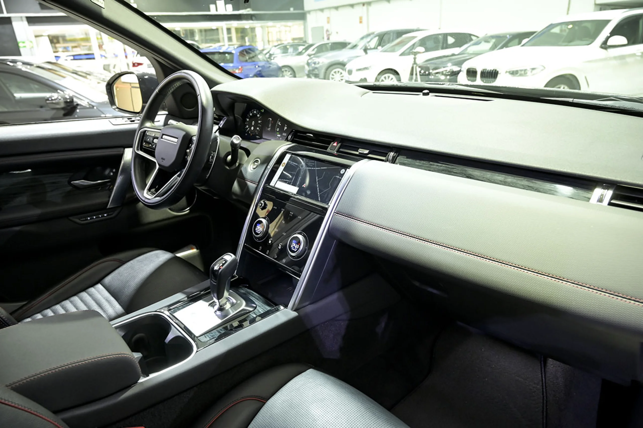 Land Rover Discovery Sport 1.5 I3 PHEV 309PS AWD Auto RDynamic SE - Foto 25