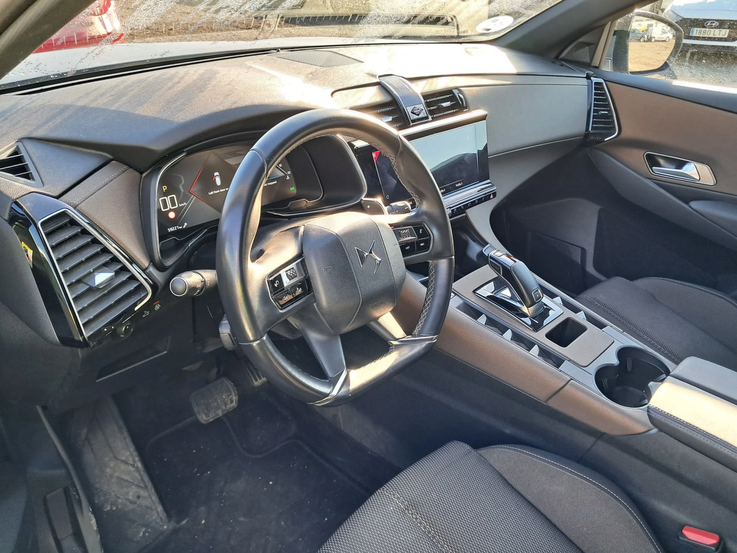 DS DS7 Crossback DS 7 CROSSBACK BlueHDi DE 96kW (130CV) AT Bastille + - Foto 7