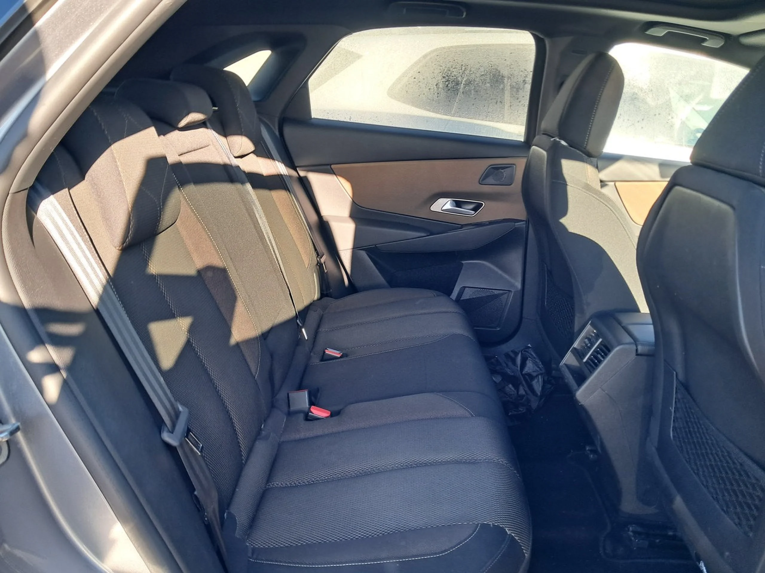 DS DS7 Crossback DS 7 CROSSBACK BlueHDi DE 96kW (130CV) AT Bastille + - Foto 8