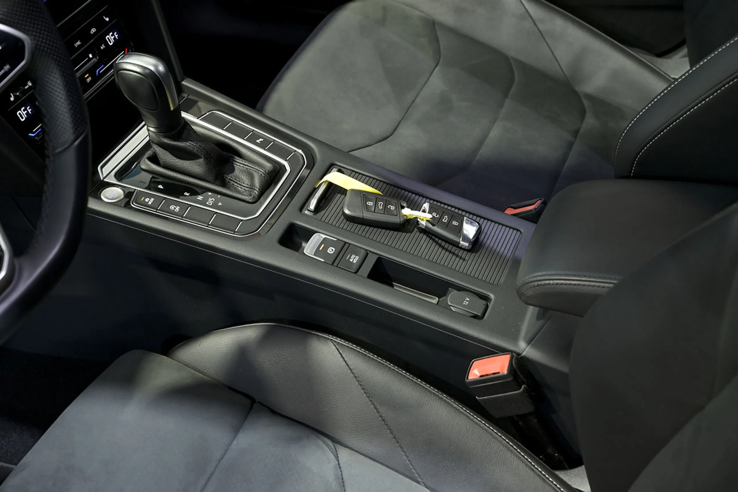 Volkswagen Arteon Elegance 2.0 TDI 110kW 150CV DSG - Foto 27