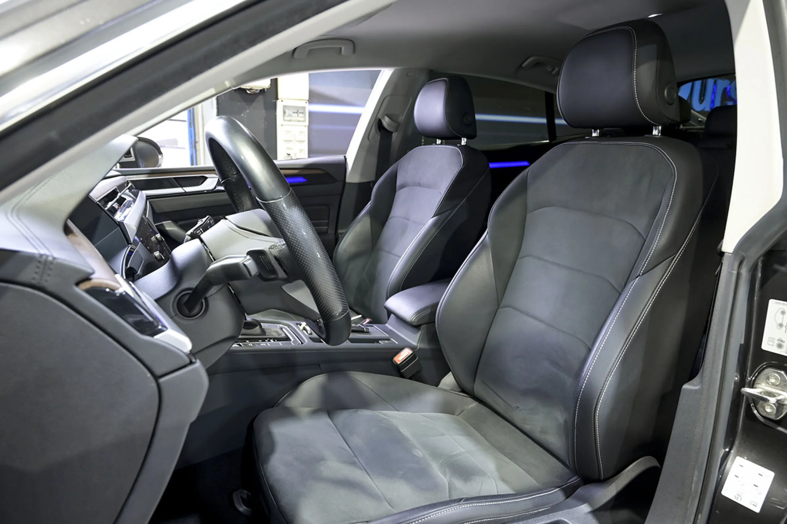 Volkswagen Arteon Elegance 2.0 TDI 110kW 150CV DSG - Foto 22