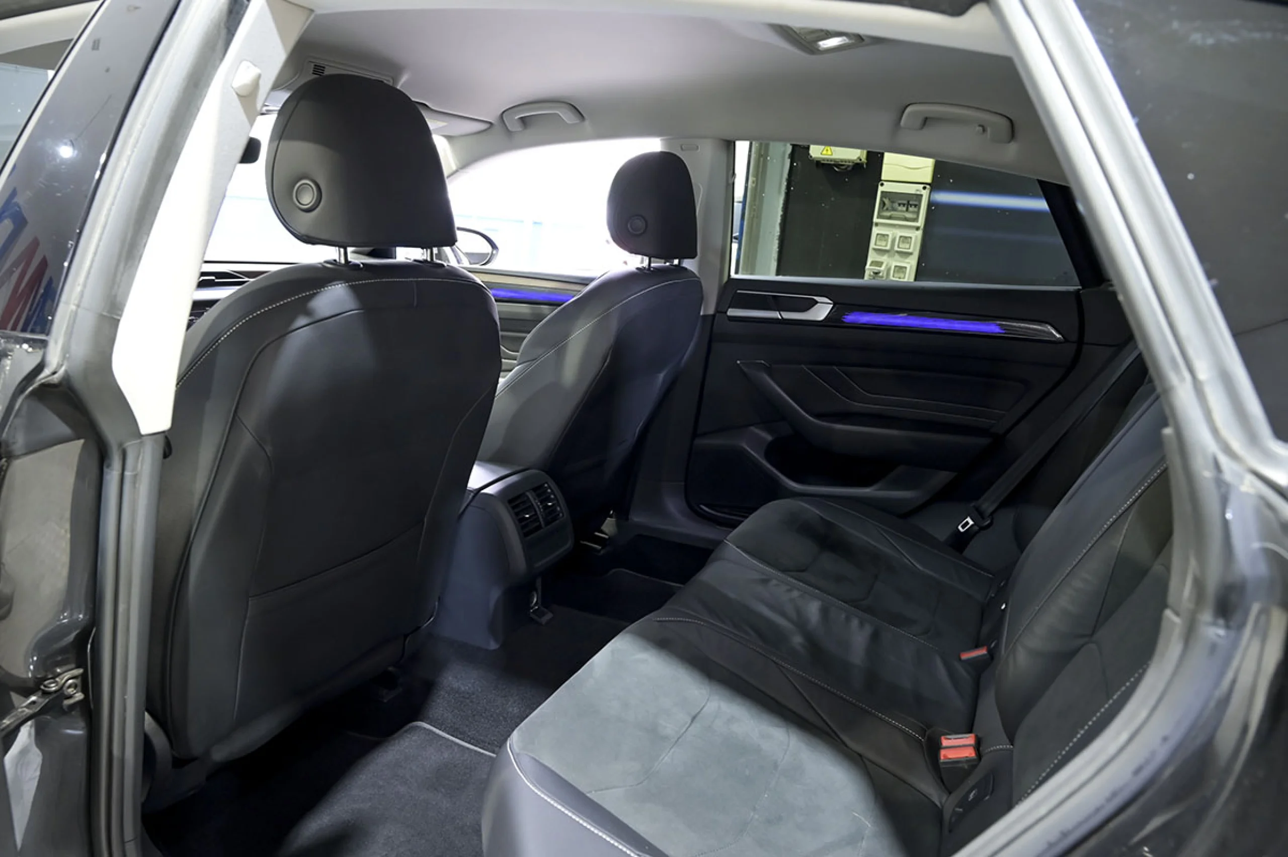 Volkswagen Arteon Elegance 2.0 TDI 110kW 150CV DSG - Foto 16