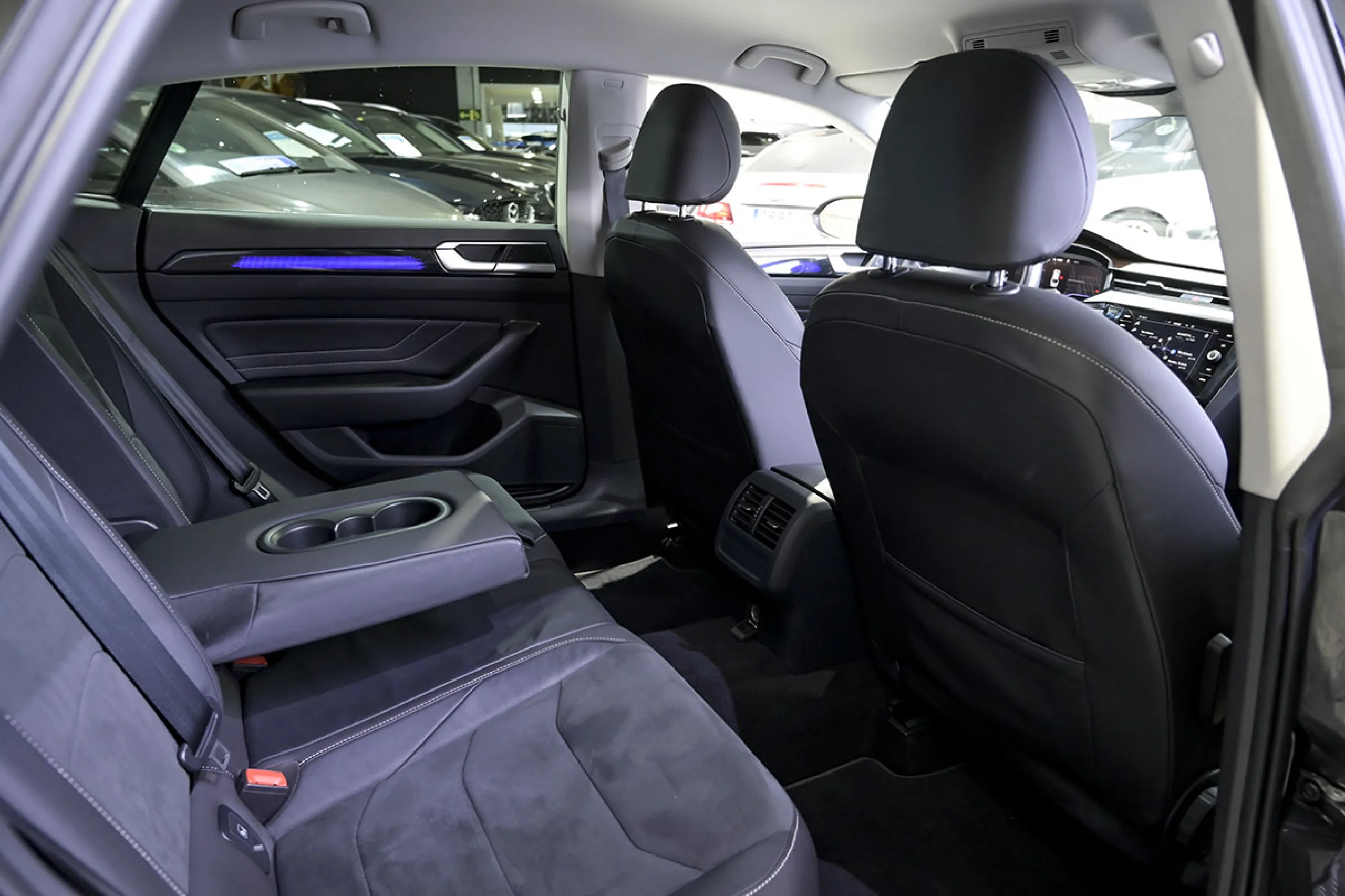 Volkswagen Arteon Elegance 2.0 TDI 110kW 150CV DSG - Foto 15