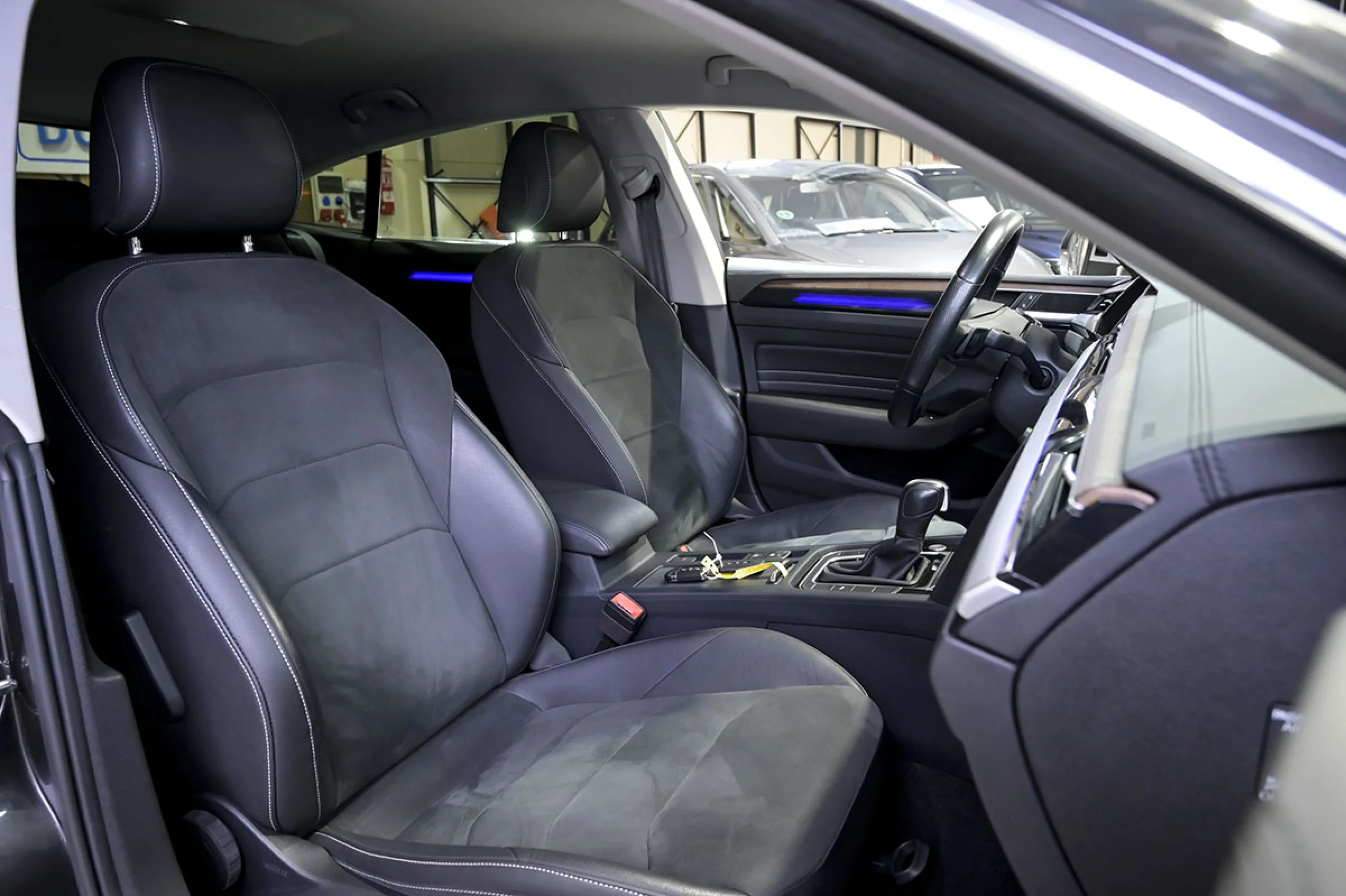 Volkswagen Arteon Elegance 2.0 TDI 110kW 150CV DSG - Foto 28