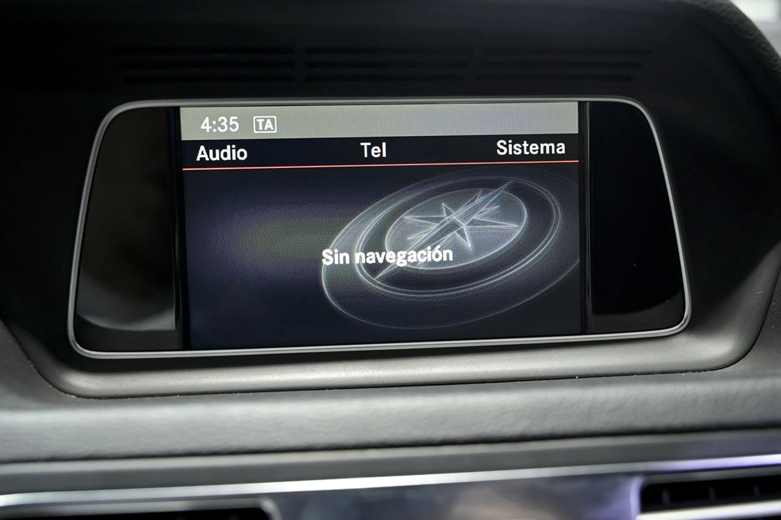 Mercedes-Benz E 220 Clase E Coupe E 220 CDI - Foto 33