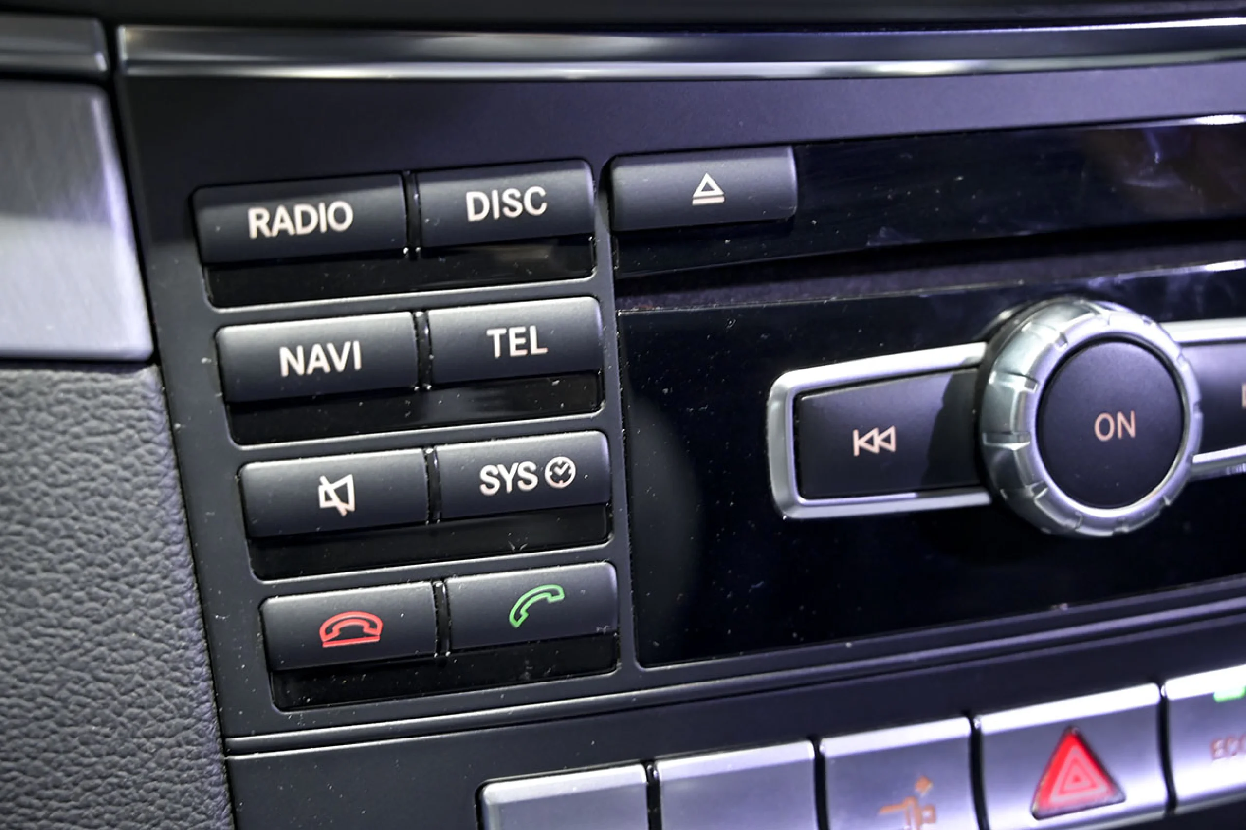 Mercedes-Benz E 220 Clase E Coupe E 220 CDI - Foto 40