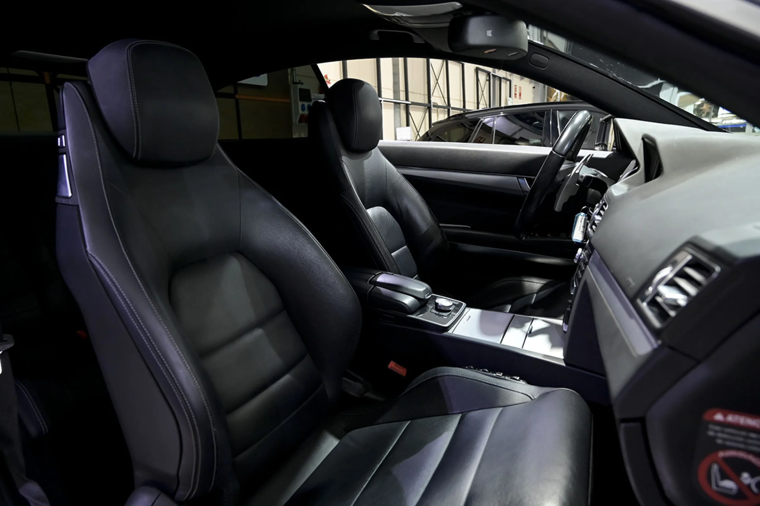 Mercedes-Benz E 220 Clase E Coupe E 220 CDI - Foto 43