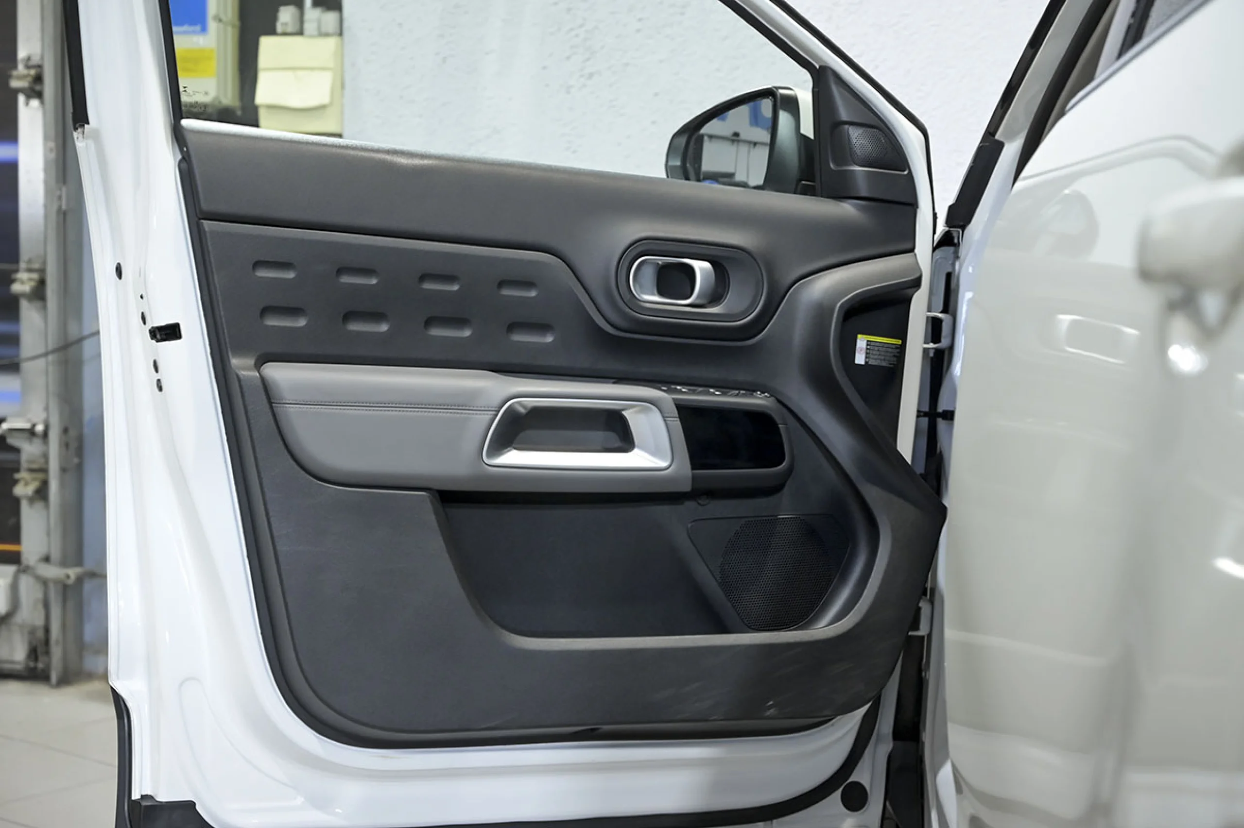 Citroen C5 Aircross Hybrid 225 eEAT8 Shine - Foto 24