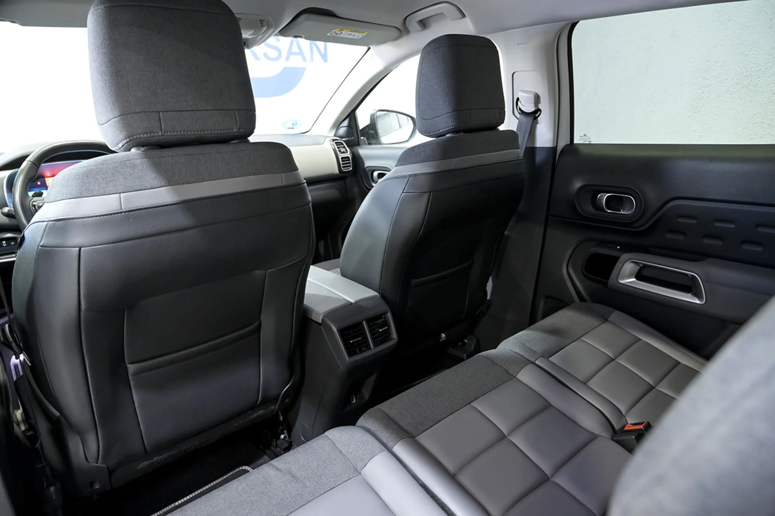 Citroen C5 Aircross Hybrid 225 eEAT8 Shine - Foto 17