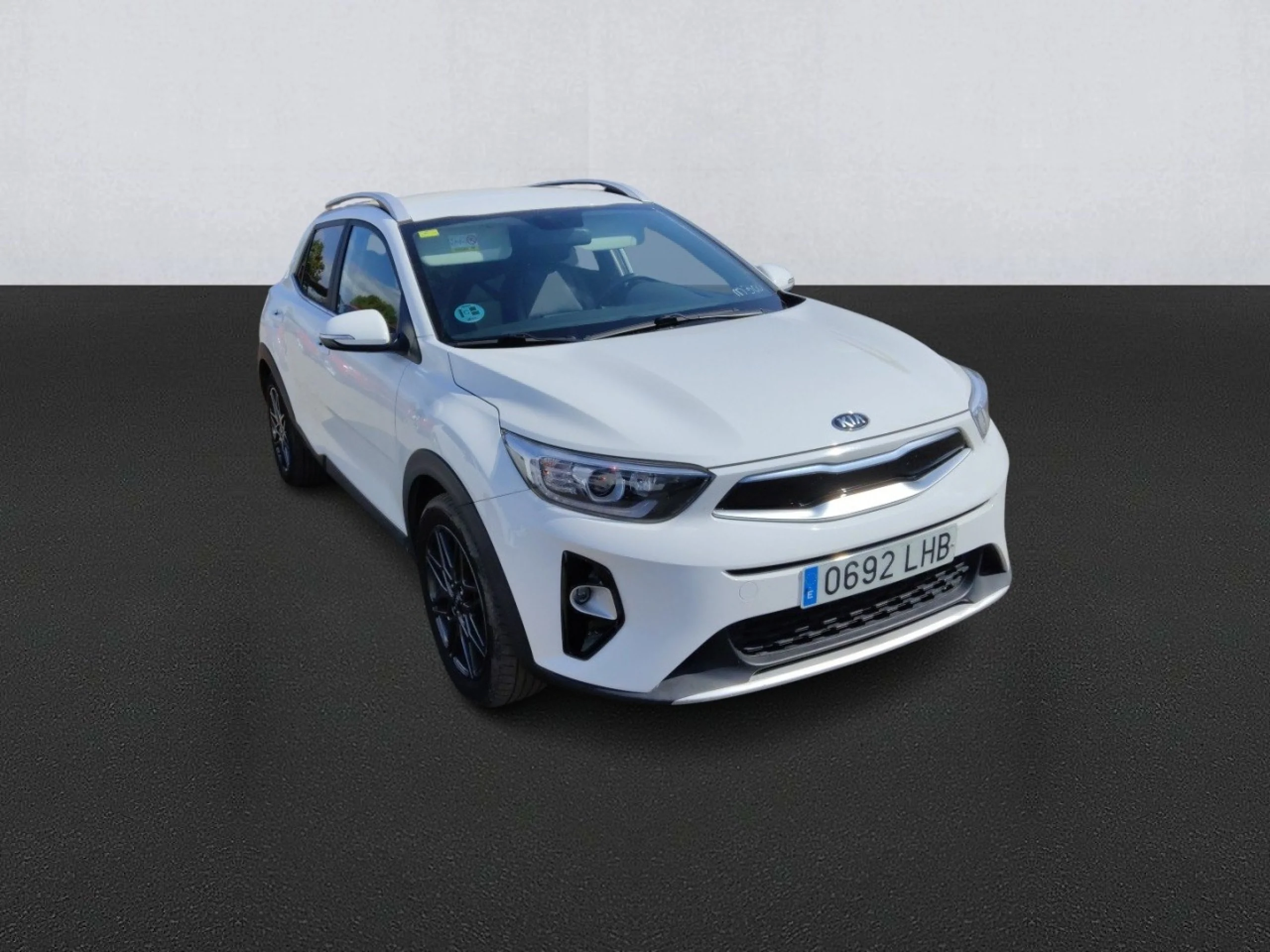 Kia Stonic 1.0 T-GDi 74kW (100CV) Black Edition - Foto 3