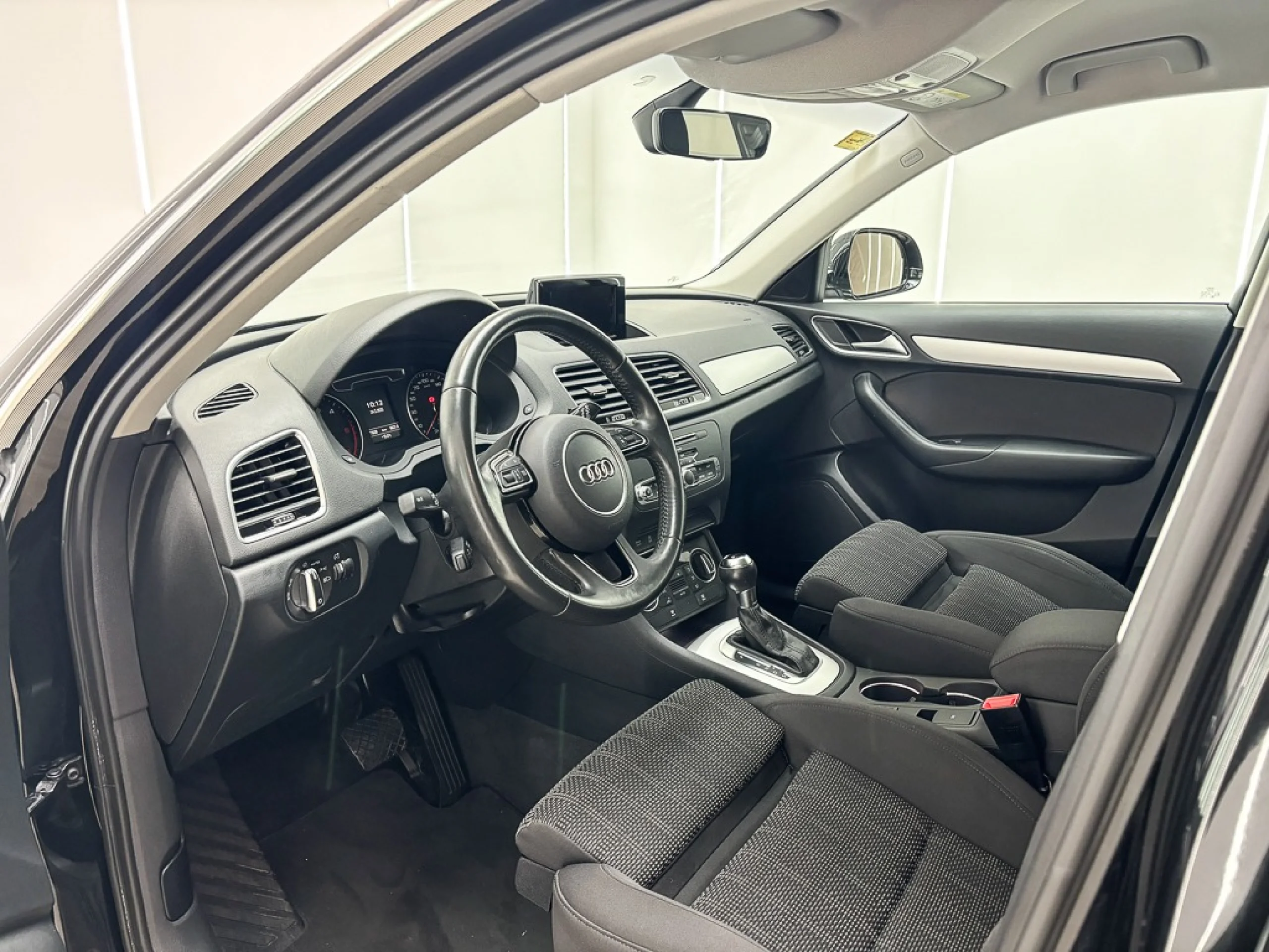 Audi Q3 Attraction 2.0 TDI 110kW 150CV - Foto 6