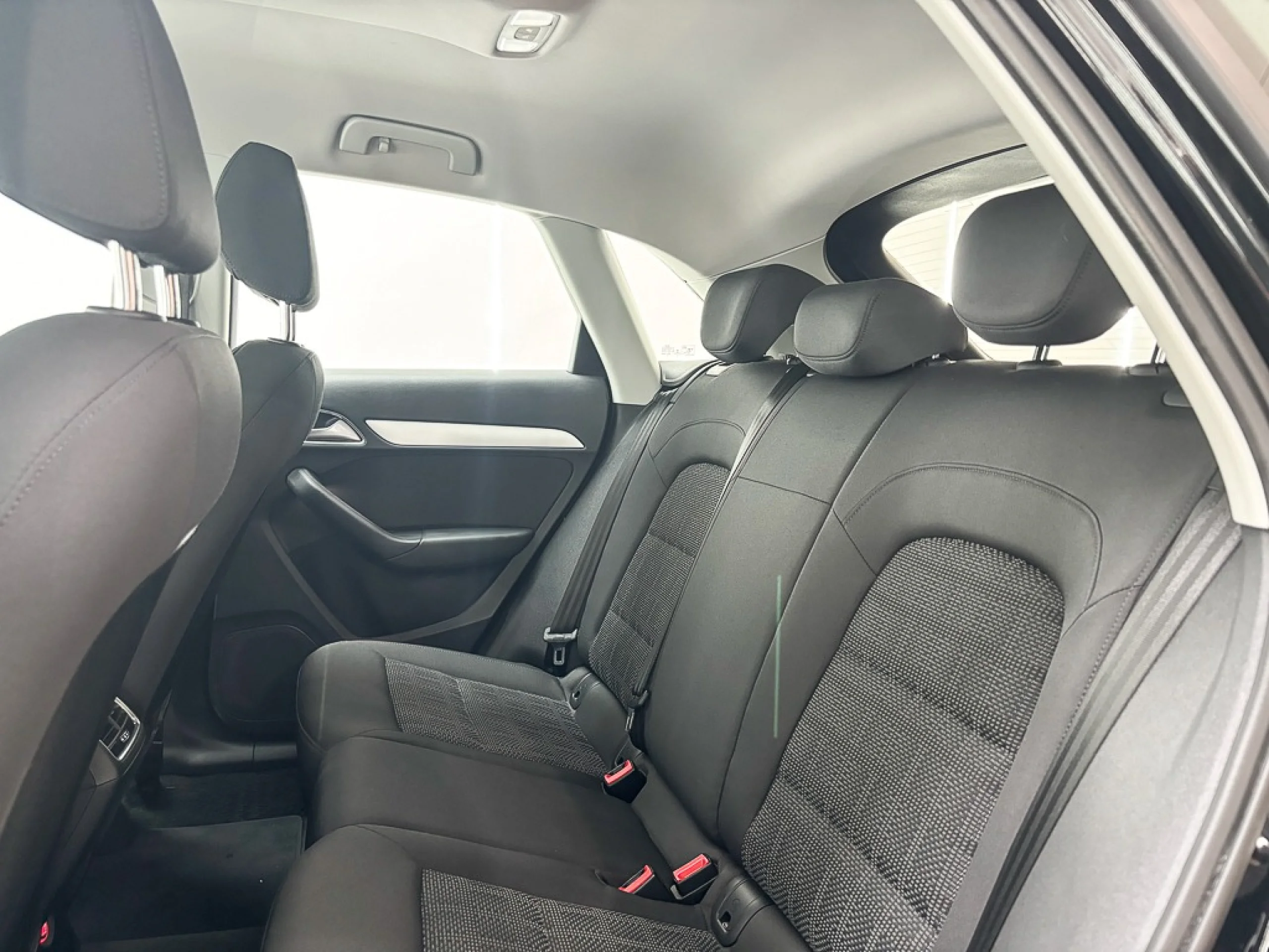 Audi Q3 Attraction 2.0 TDI 110kW 150CV - Foto 14