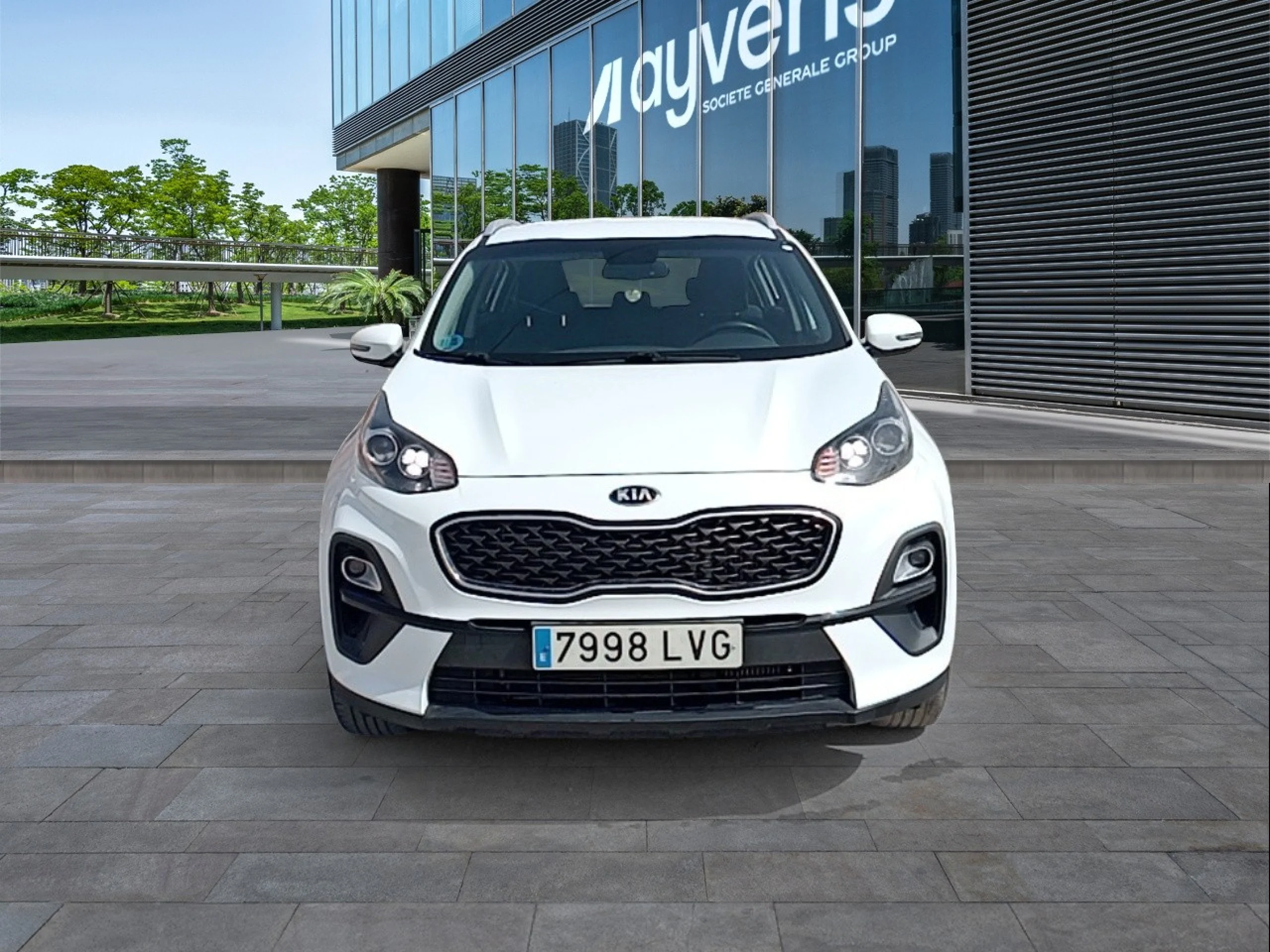 Kia Sportage 1.6 MHEV Business 100kW (136CV) 4x4 - Foto 2