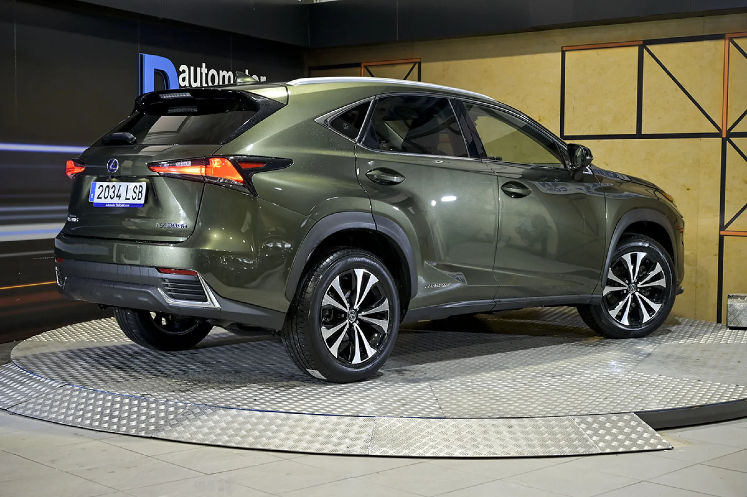 Lexus NX 300h NX 2.5 300h Premium 2WD - Foto 5