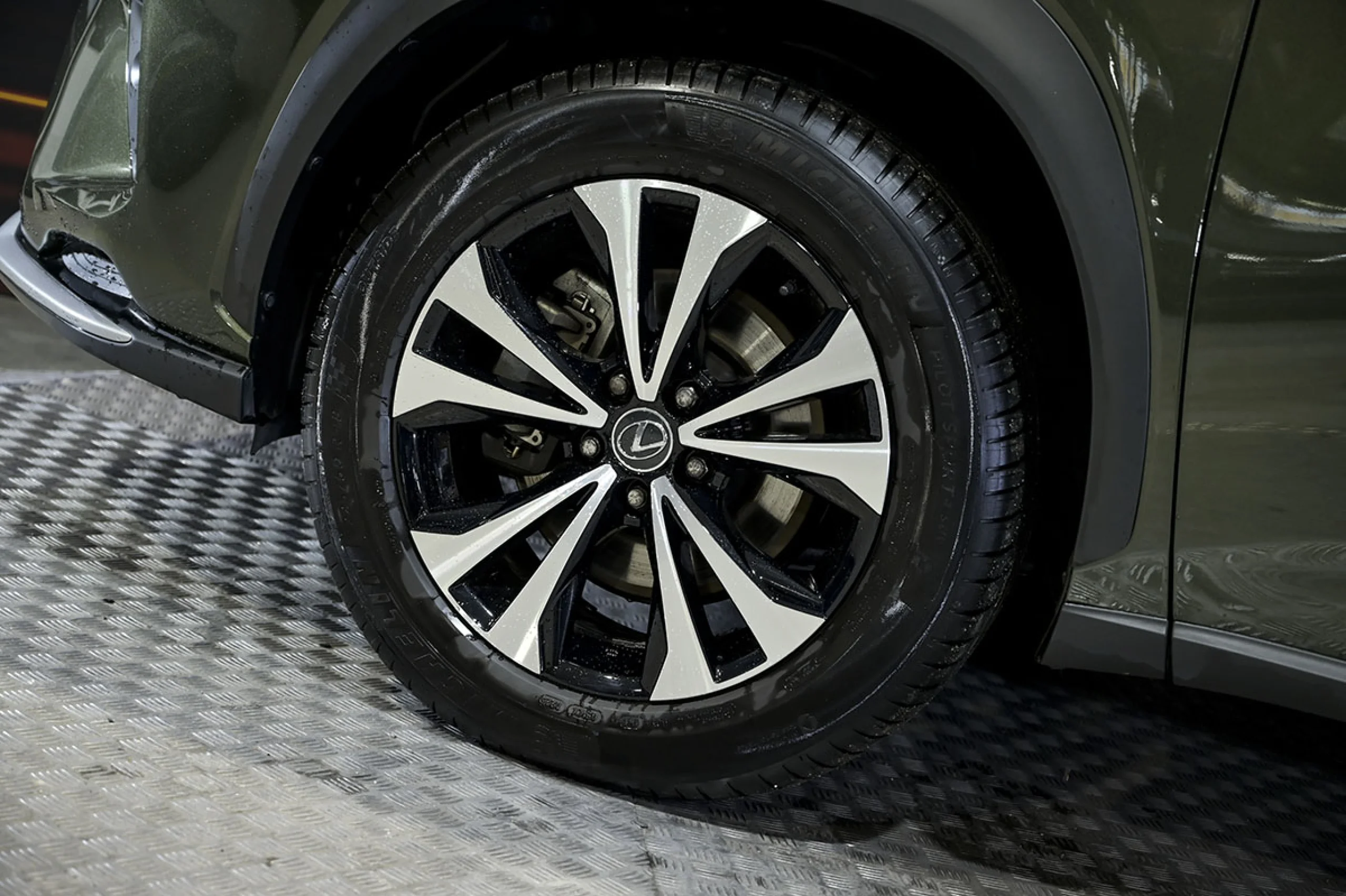 Lexus NX 300h NX 2.5 300h Premium 2WD - Foto 14