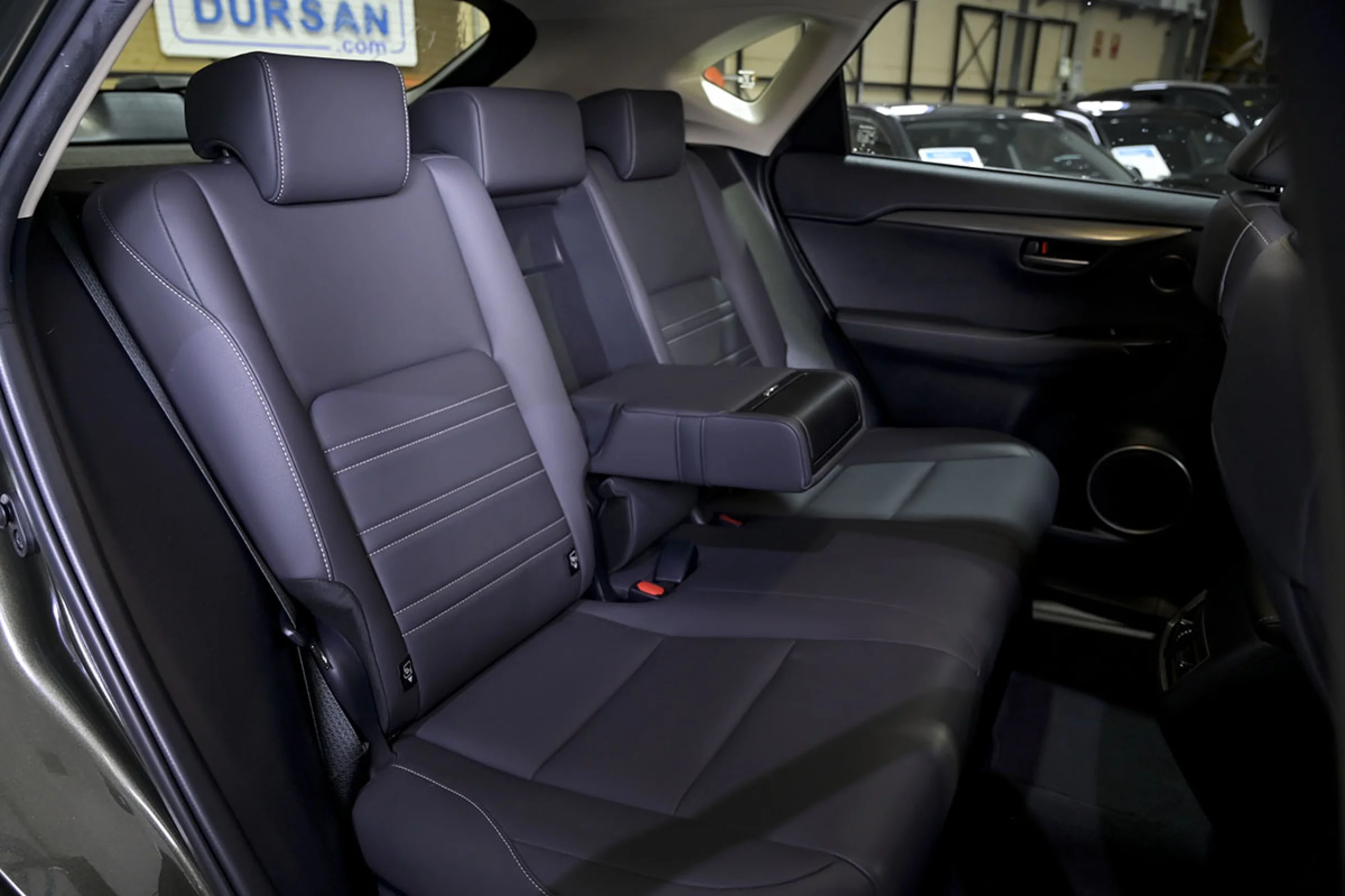 Lexus NX 300h NX 2.5 300h Premium 2WD - Foto 18