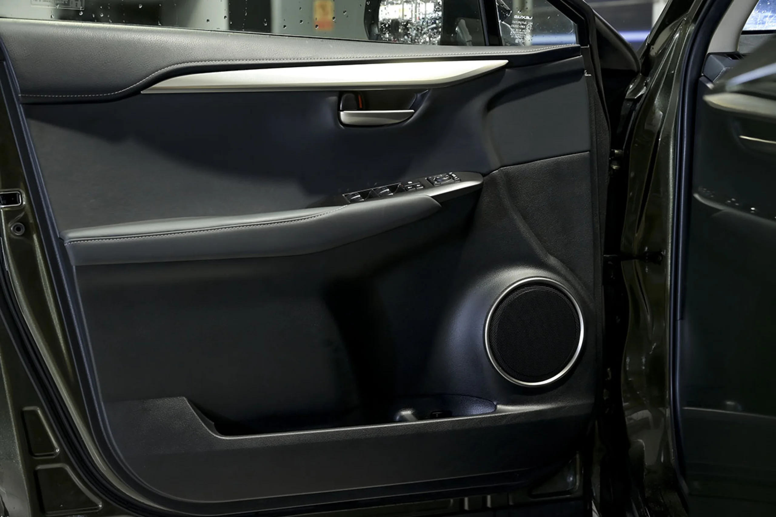 Lexus NX 300h NX 2.5 300h Premium 2WD - Foto 21