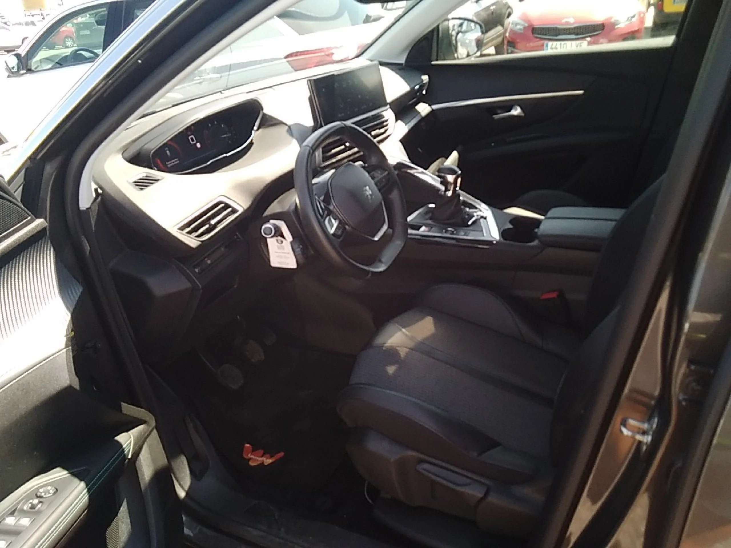 Peugeot 5008 1.5 BlueHDi 96kW (130CV) S&amp;S Allure - Foto 7