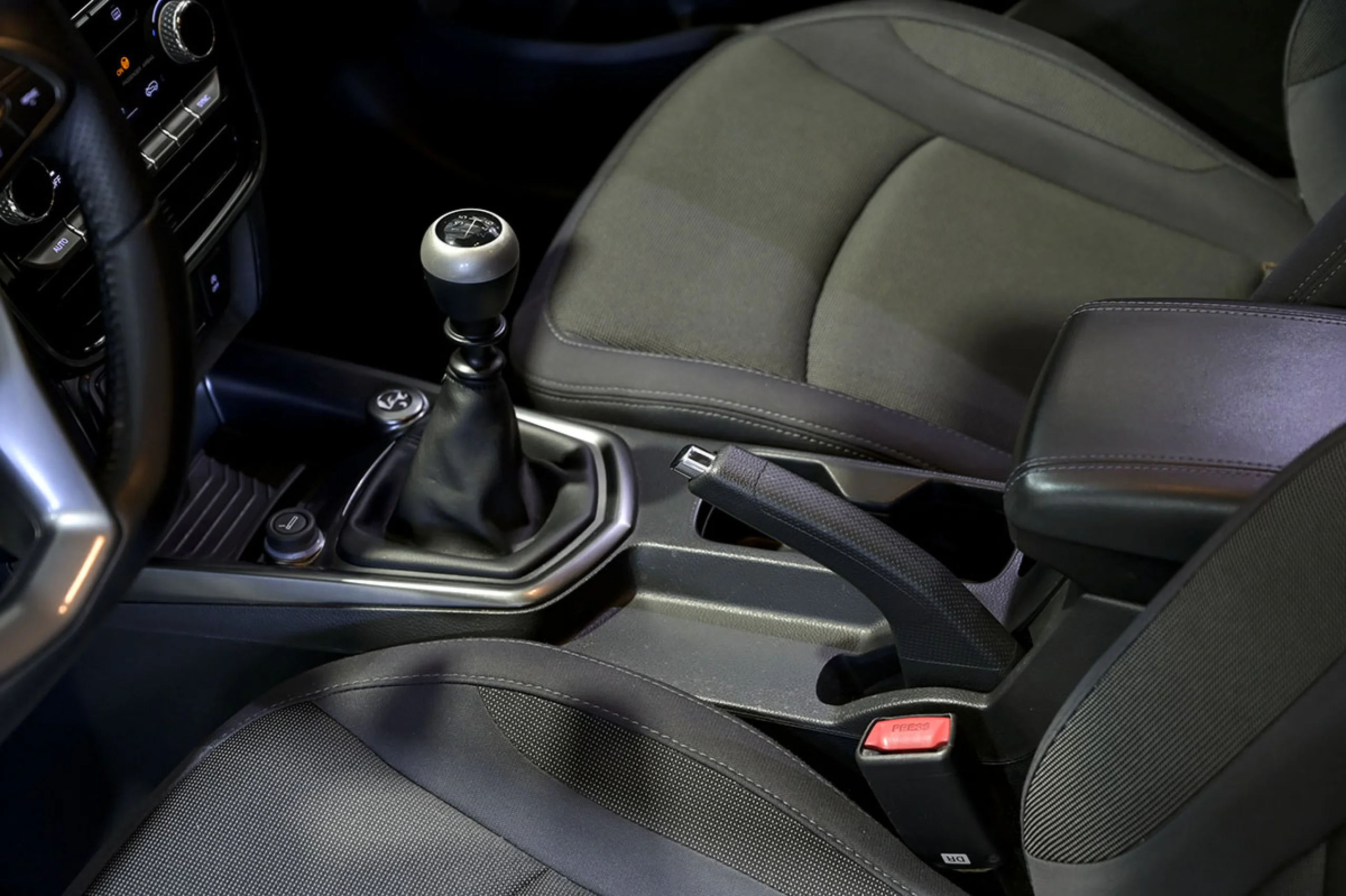 Ssangyong Tivoli G12T Urban Plus - Foto 27