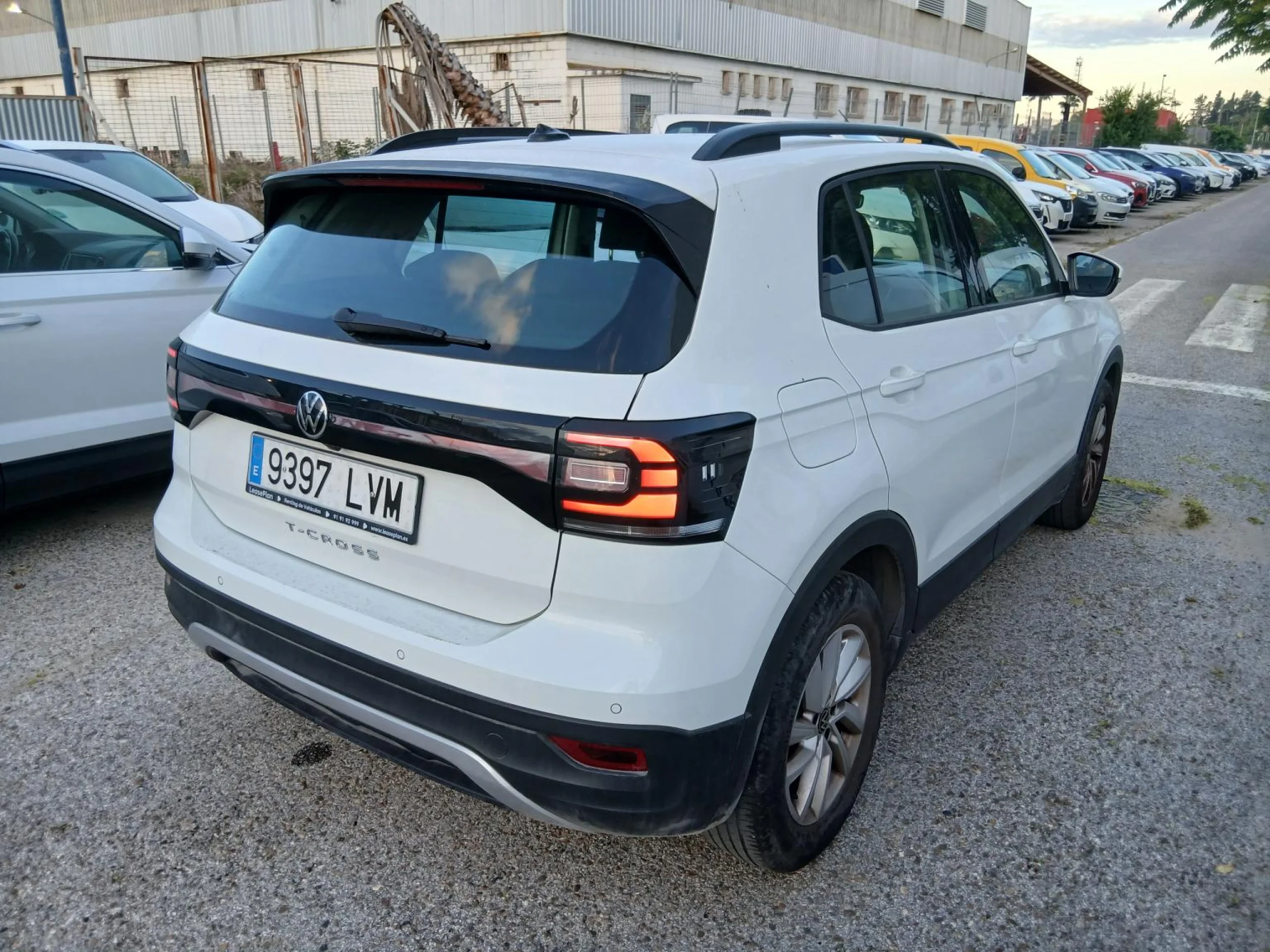 Volkswagen T-CROSS Advance 1.0 TSI 81kW (110CV) - Foto 3