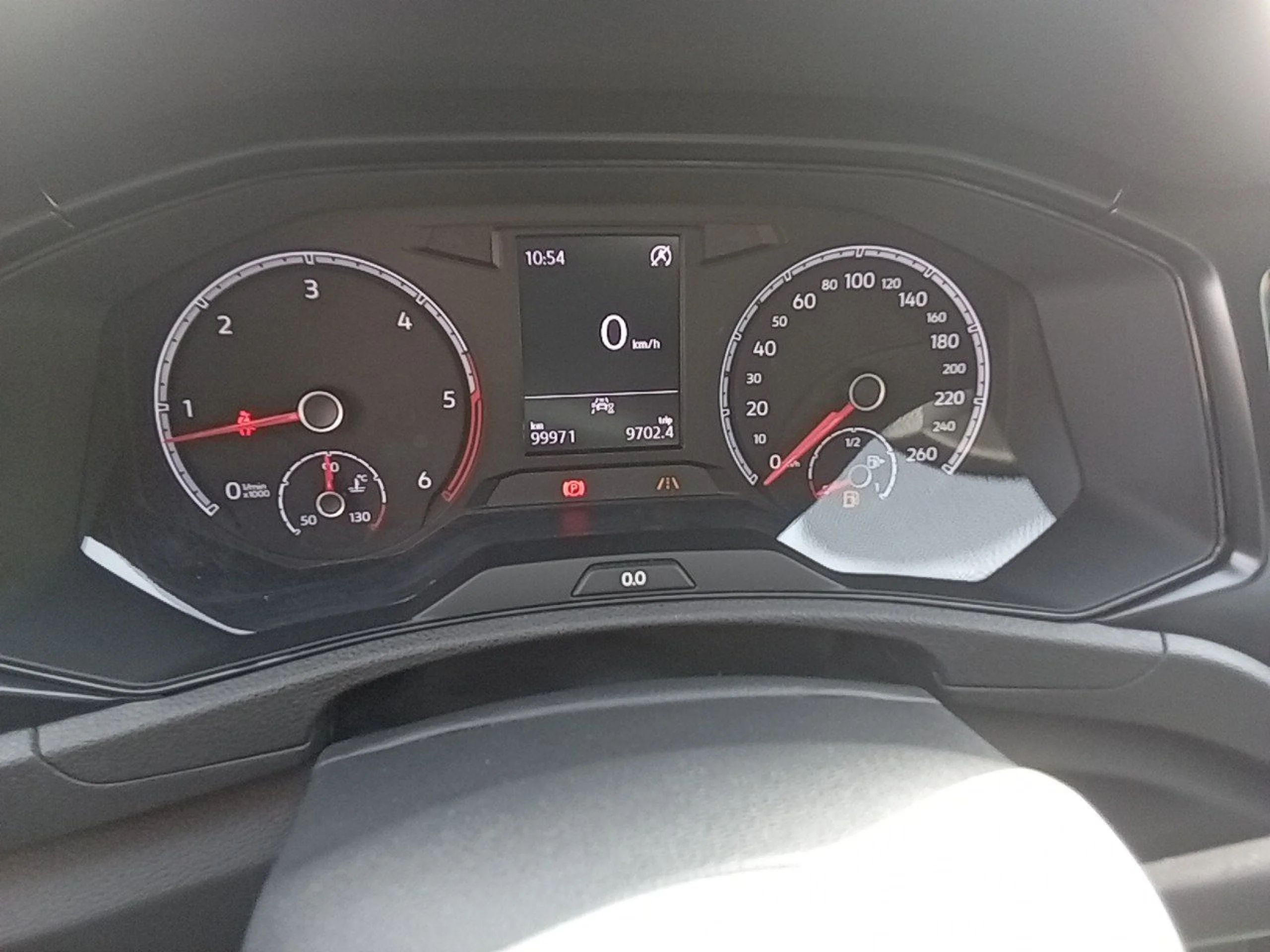 Volkswagen T-Roc Edition 1.6 TDI 85kW (115CV) - Foto 8