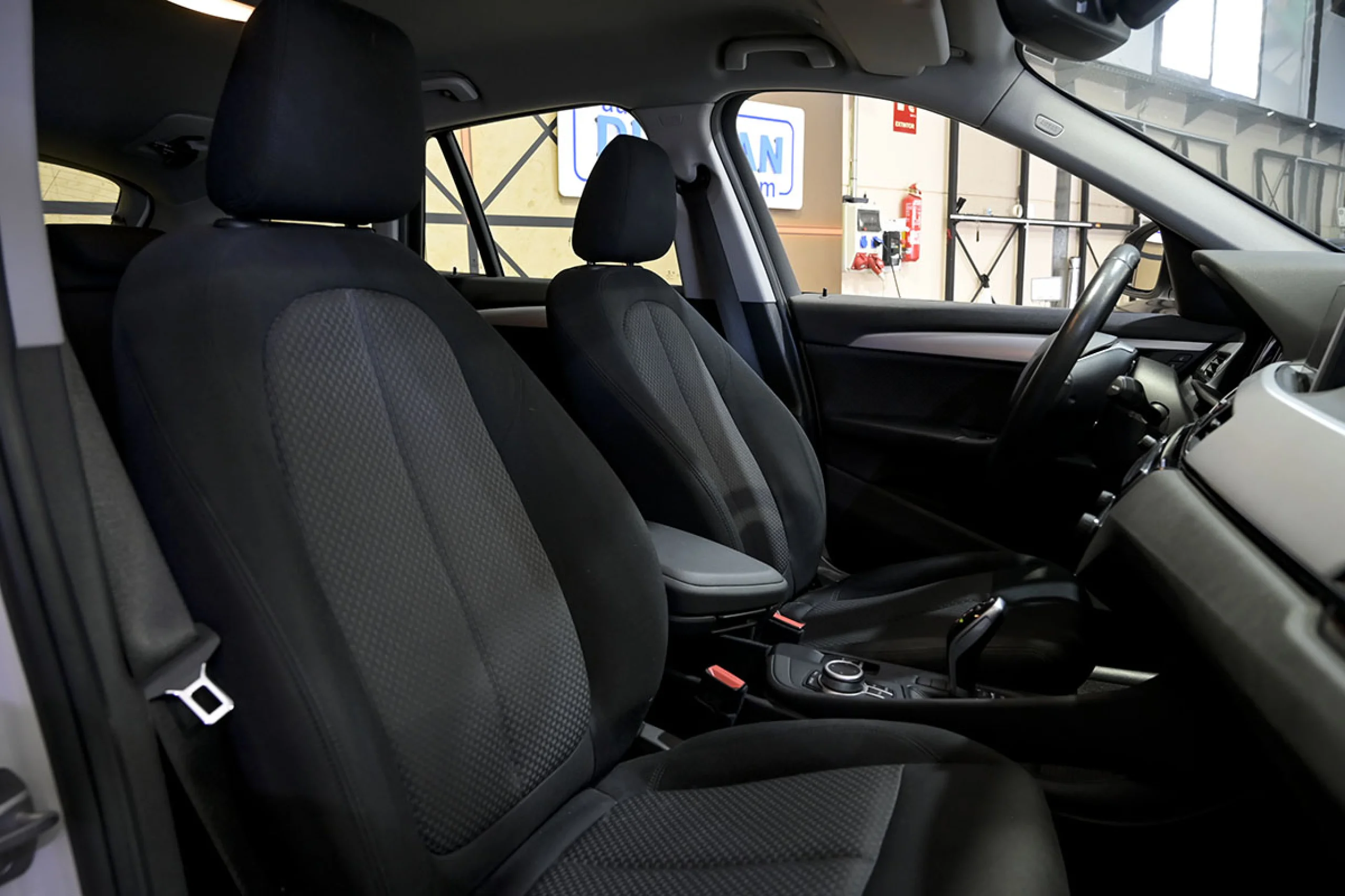 BMW X1 sDrive18d - Foto 34