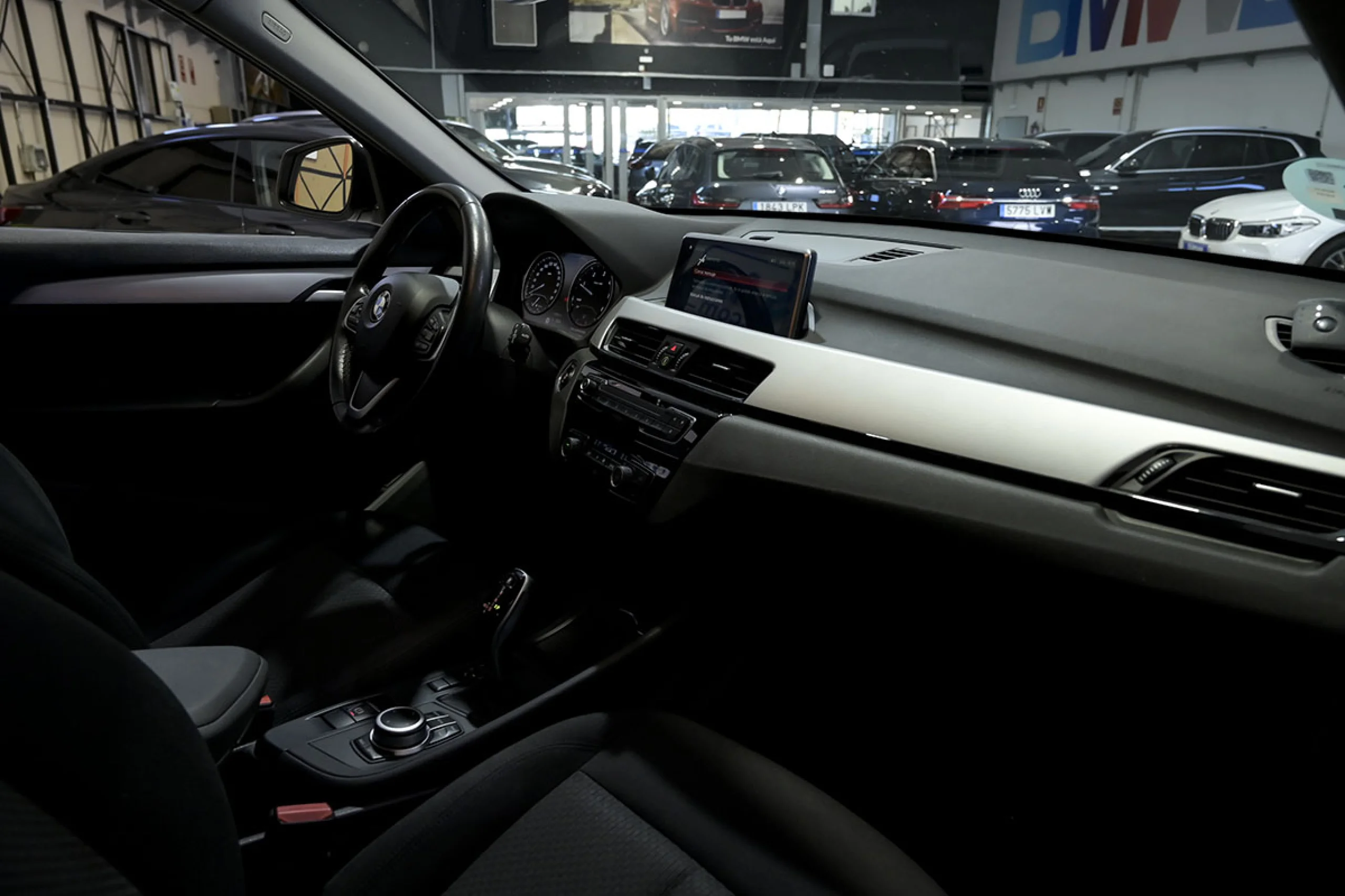 BMW X1 sDrive18d - Foto 35