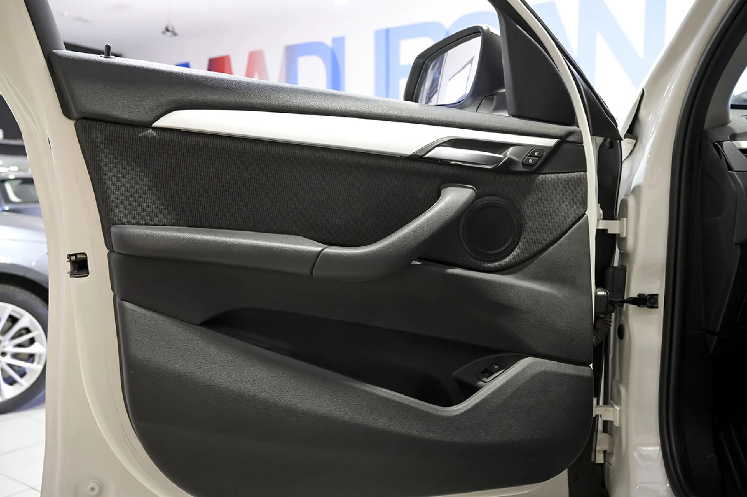 BMW X1 sDrive18d - Foto 37