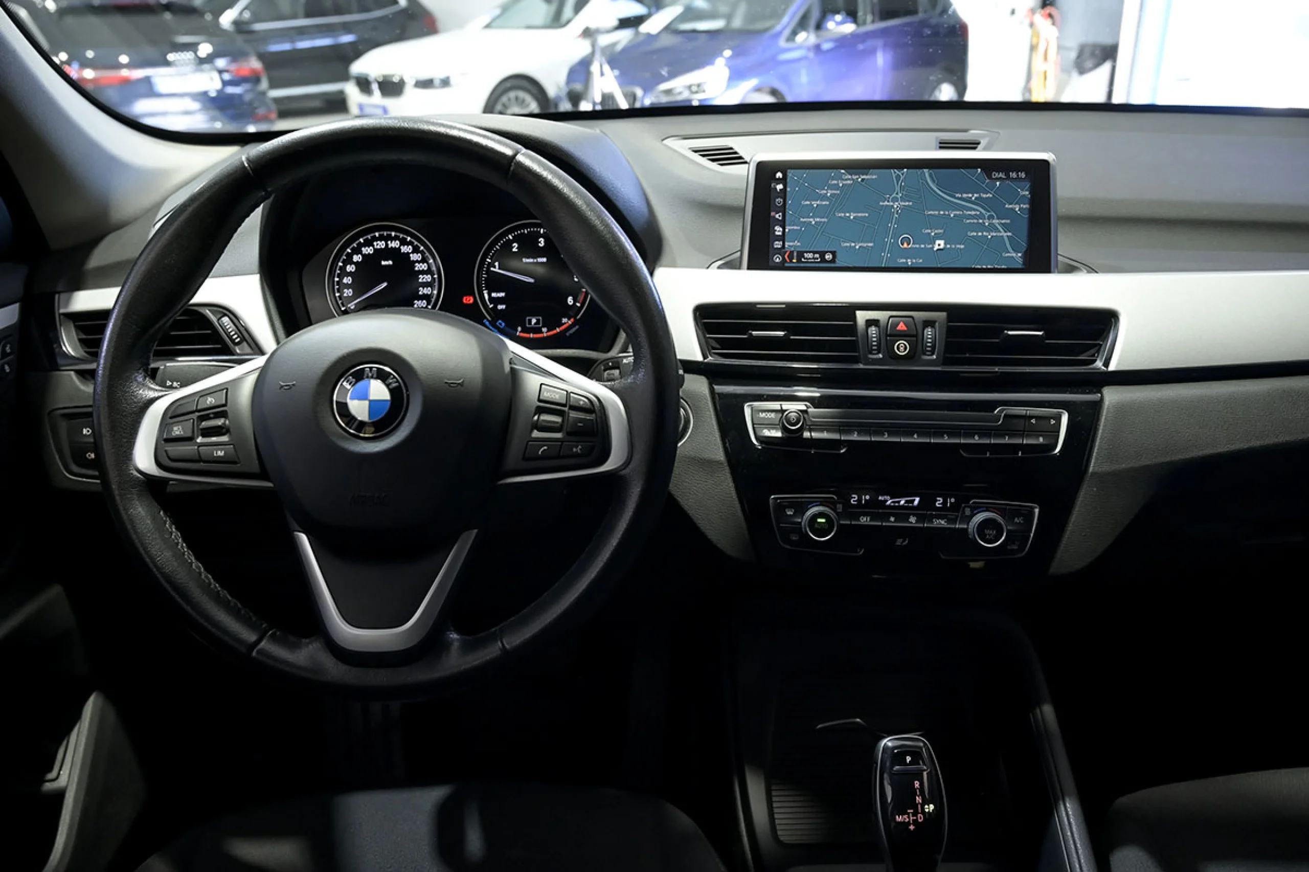 BMW X1 sDrive18d - Foto 38