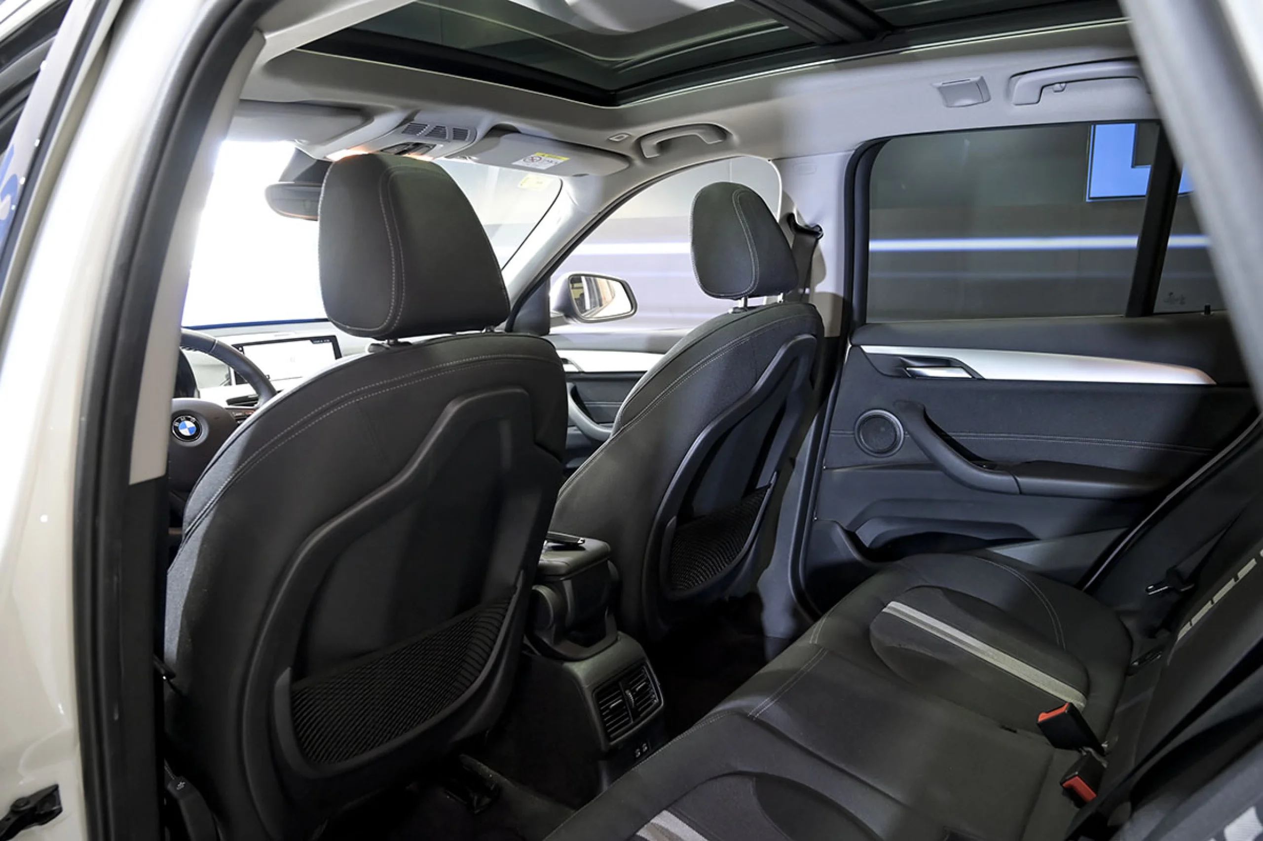 BMW X1 xDrive25e - Foto 17