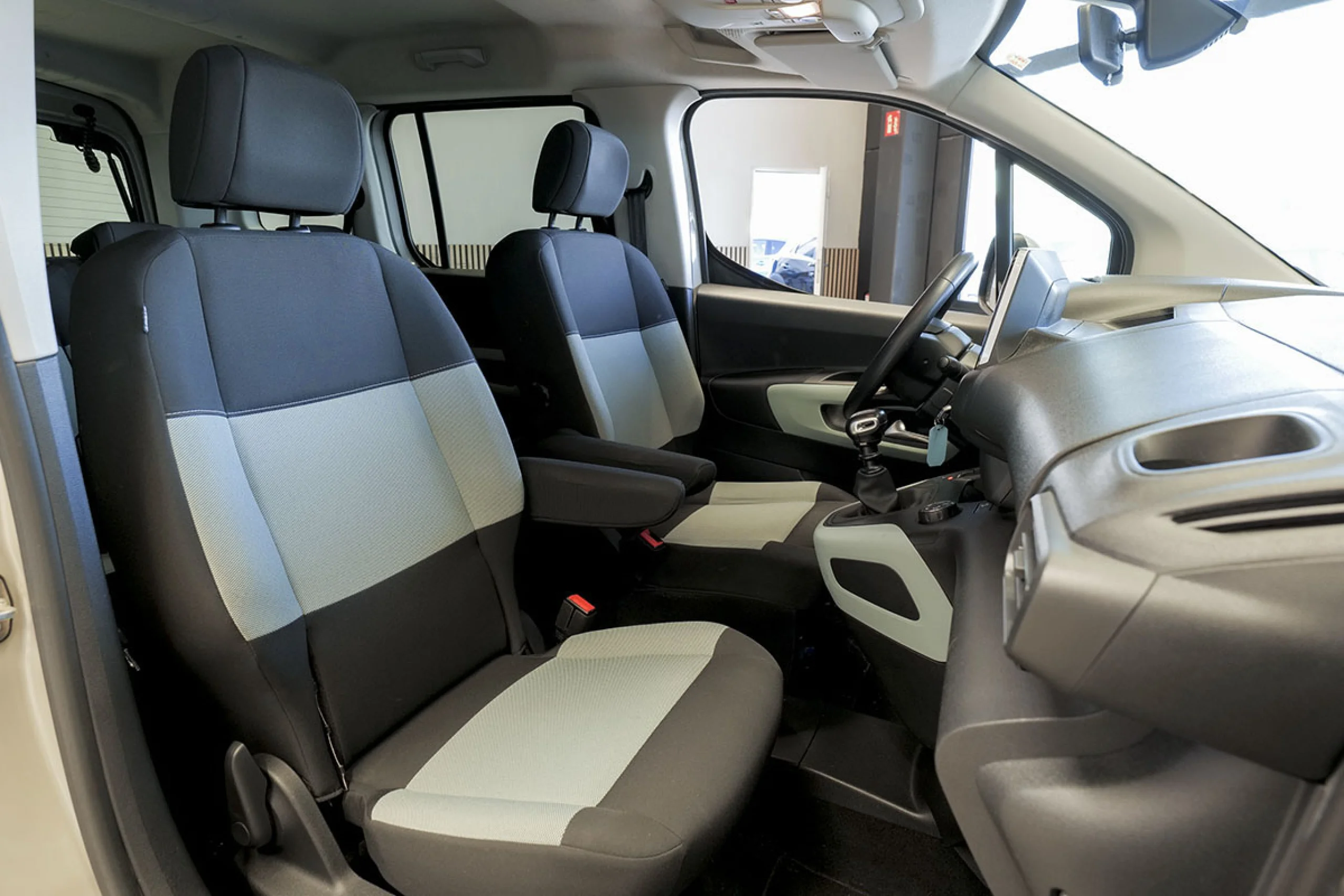 Citroen Berlingo Talla M BlueHDi 130 SS 6v SHINE - Foto 25