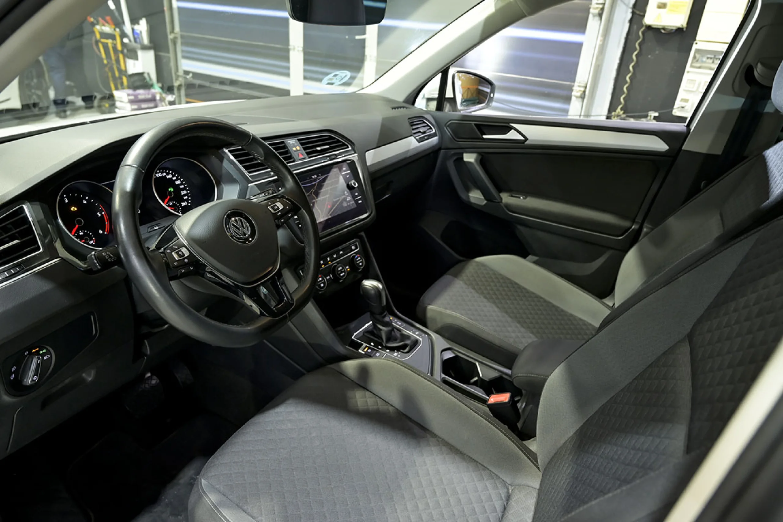 Volkswagen Tiguan Advance 2.0 TDI 110kW 150CV DSG - Foto 5