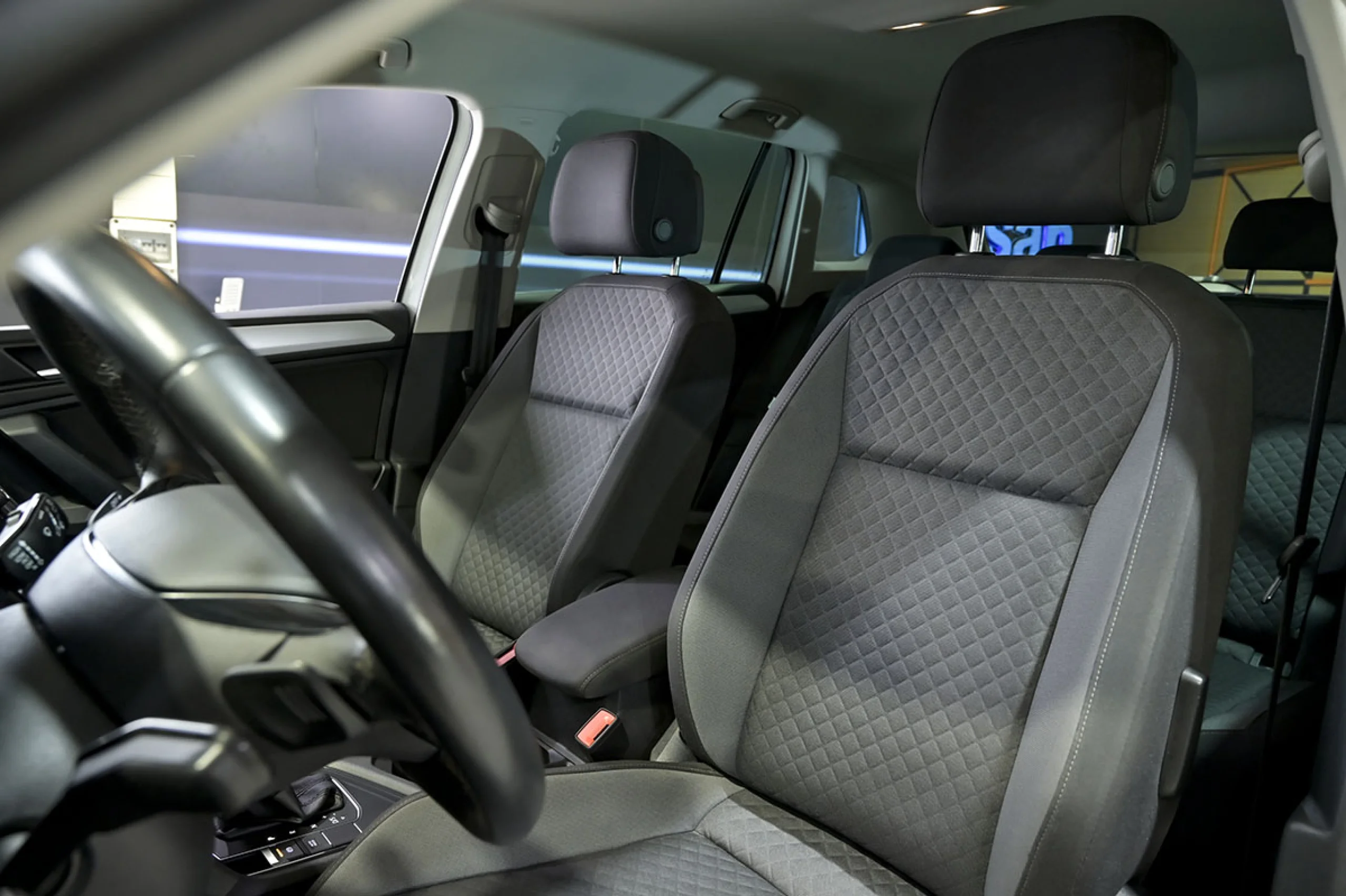 Volkswagen Tiguan Advance 2.0 TDI 110kW 150CV DSG - Foto 8