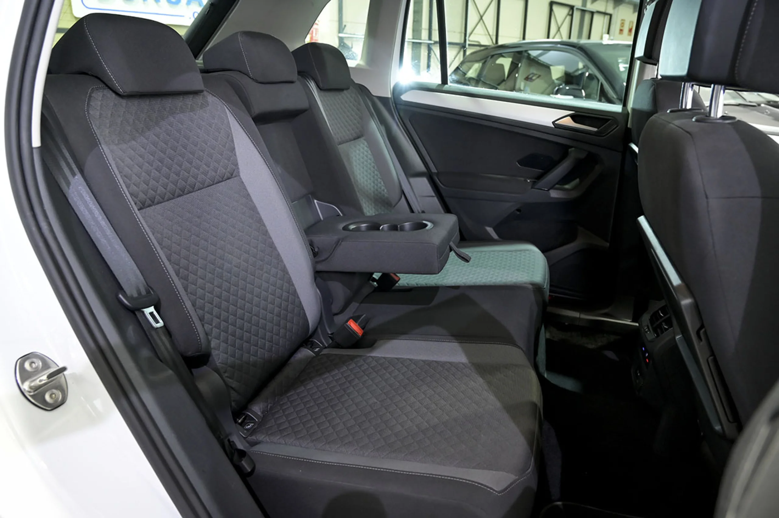 Volkswagen Tiguan Advance 2.0 TDI 110kW 150CV DSG - Foto 17