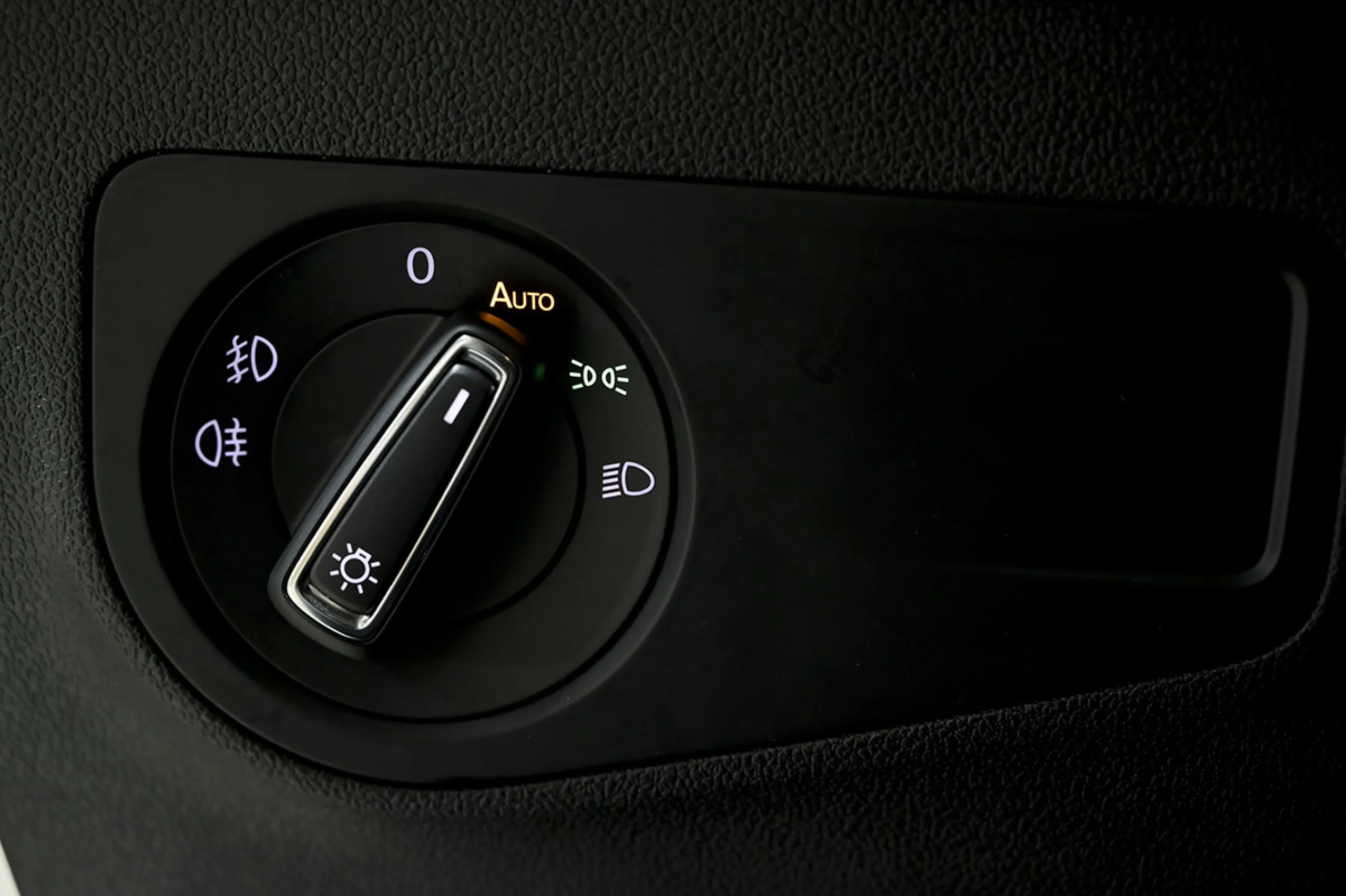 Volkswagen Tiguan Advance 2.0 TDI 110kW 150CV DSG - Foto 23