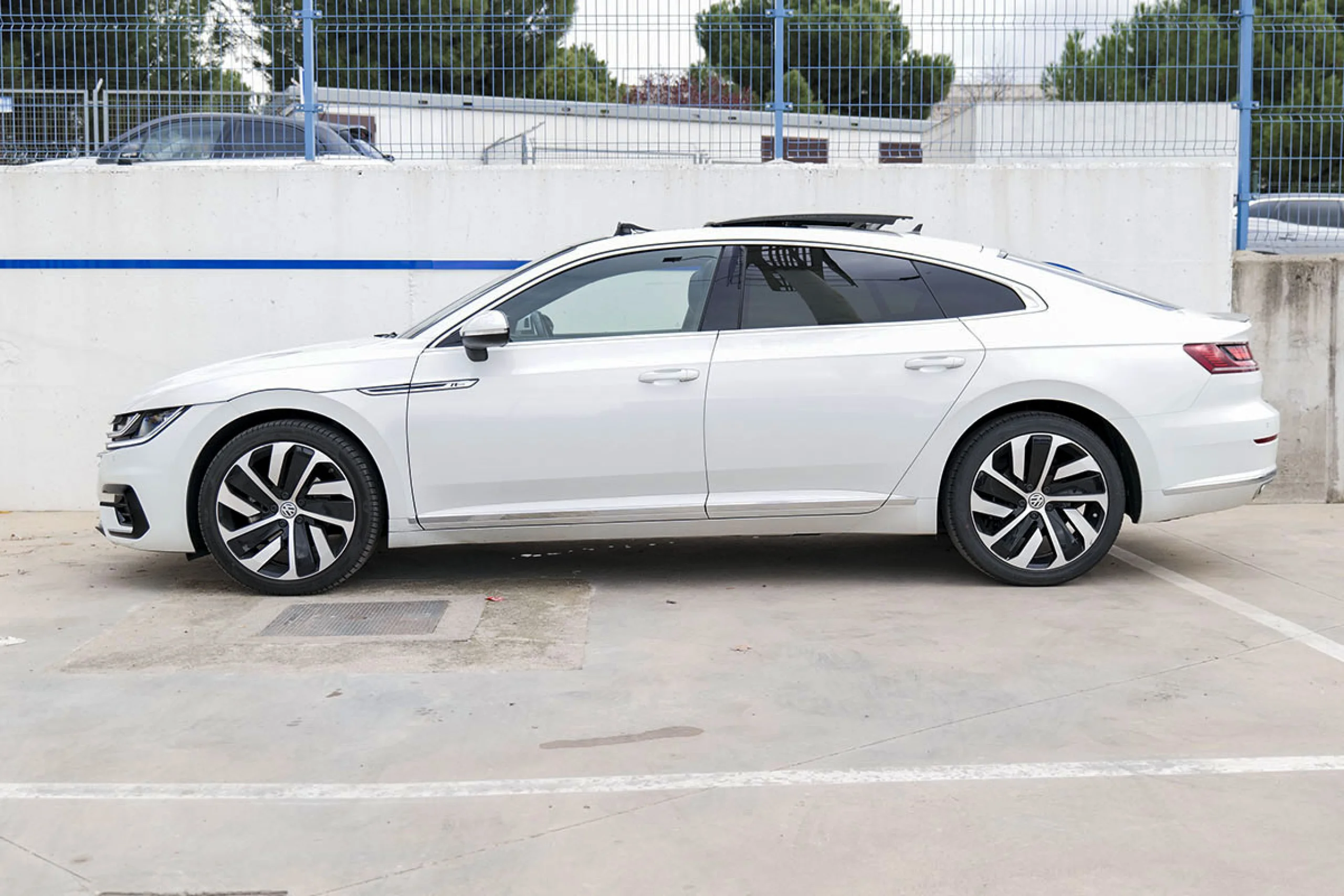 Volkswagen Arteon RLine 2.0 TSI 140kW 190CV DSG - Foto 15