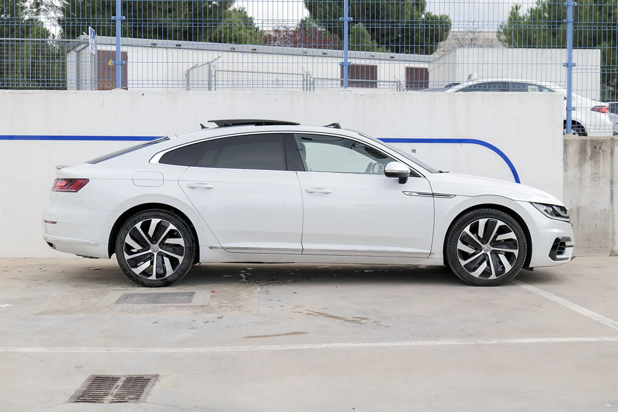 Volkswagen Arteon RLine 2.0 TSI 140kW 190CV DSG - Foto 16