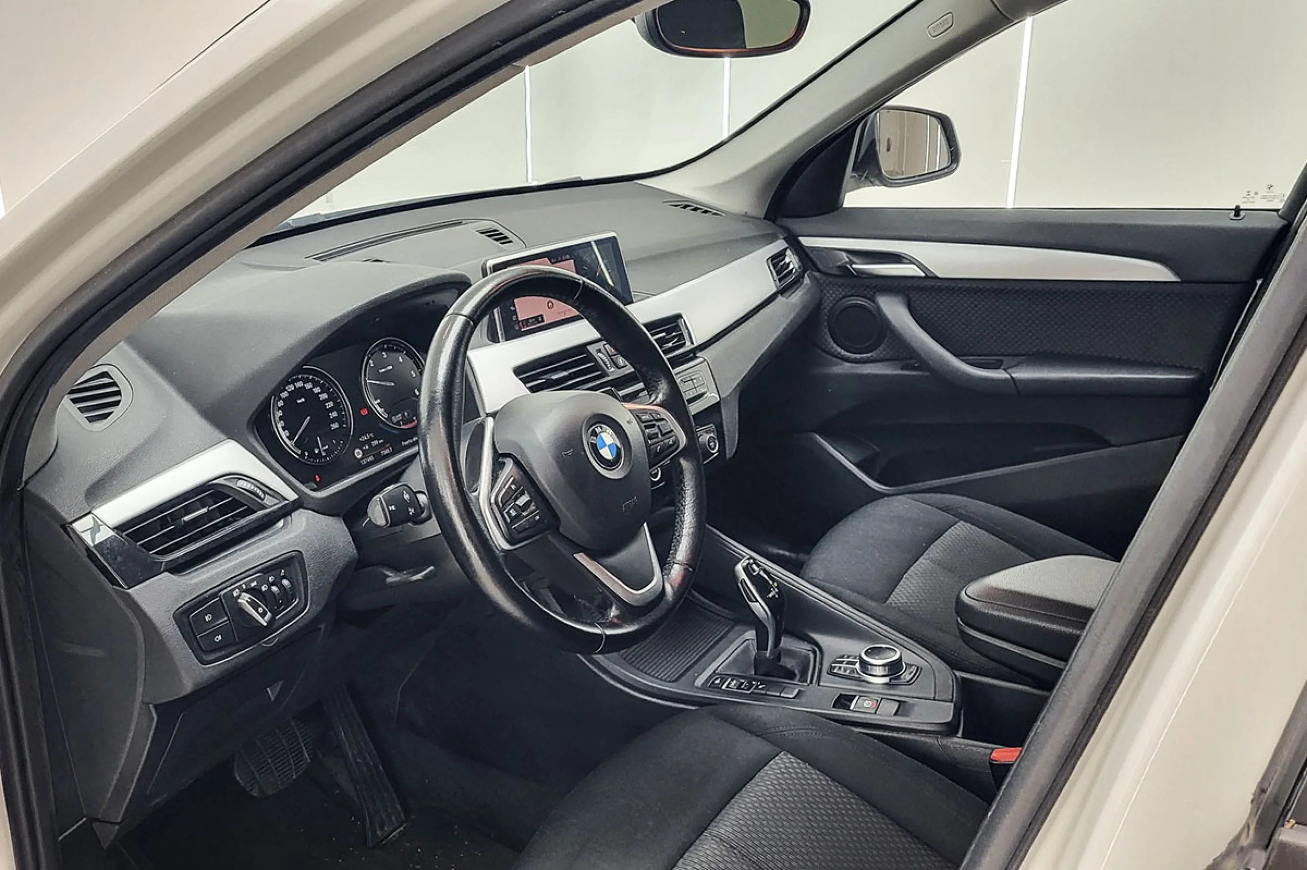 BMW X1 sDrive16d - Foto 6