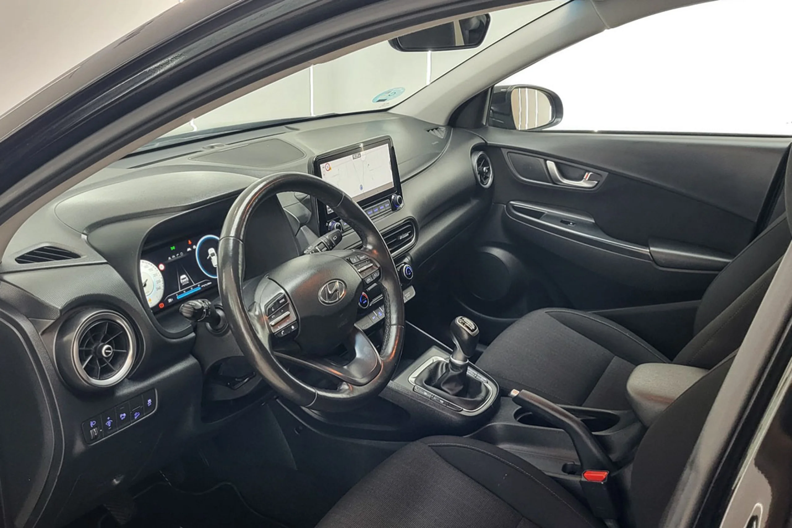 Hyundai Kona 1.0 TGDI Tecno 30 Years 4X2 - Foto 6
