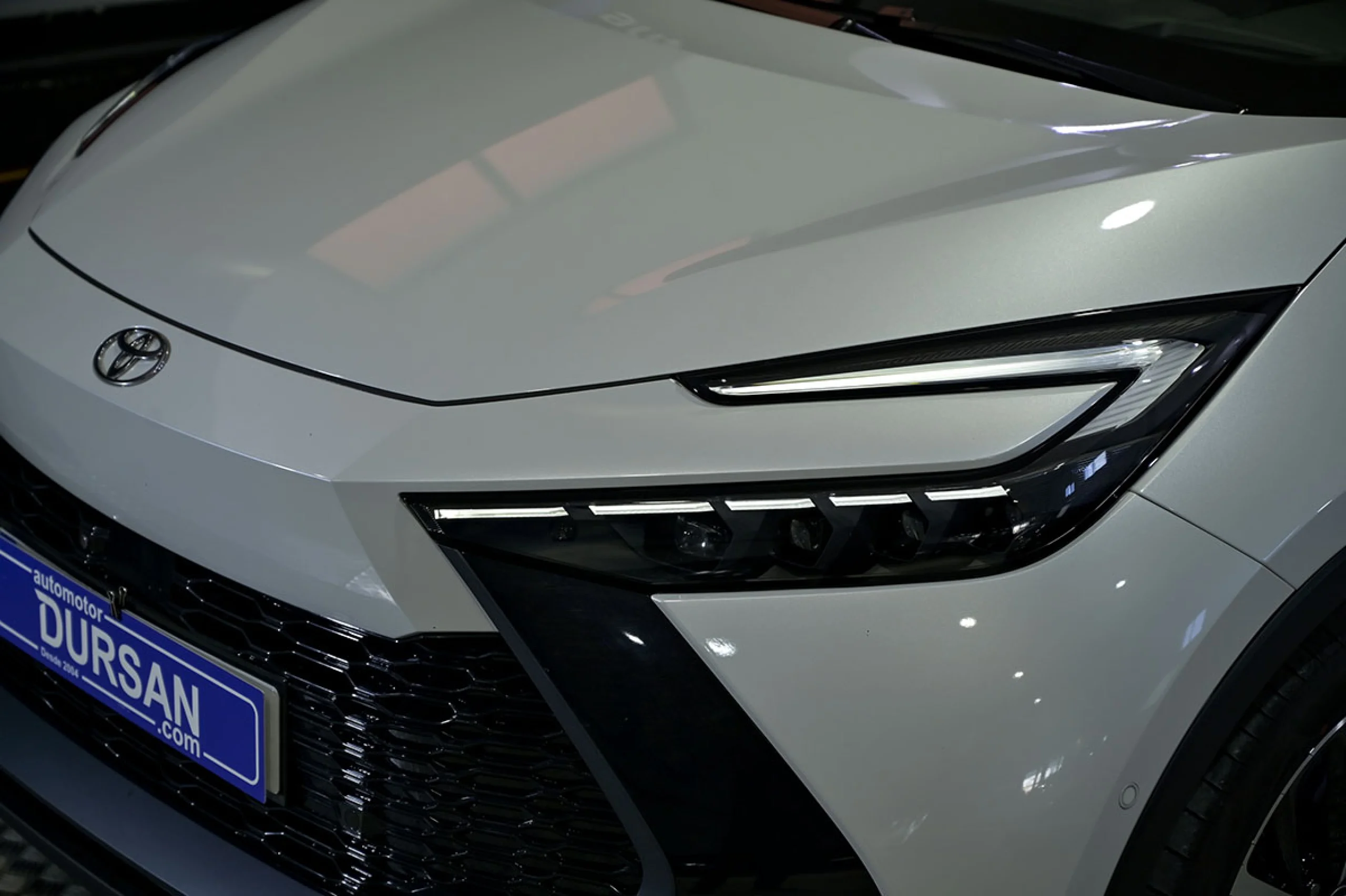 Toyota C-HR 2.0 200H Premiere Edition - Foto 21